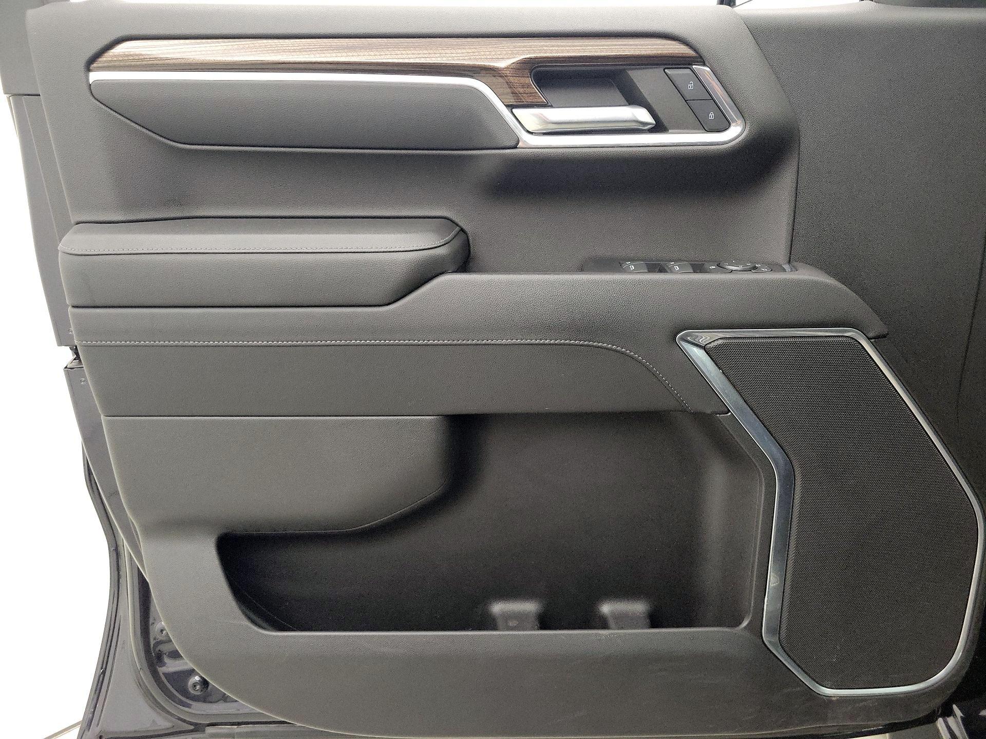 Thumbnail: 2022 Chevrolet Silverado 1500 - 12