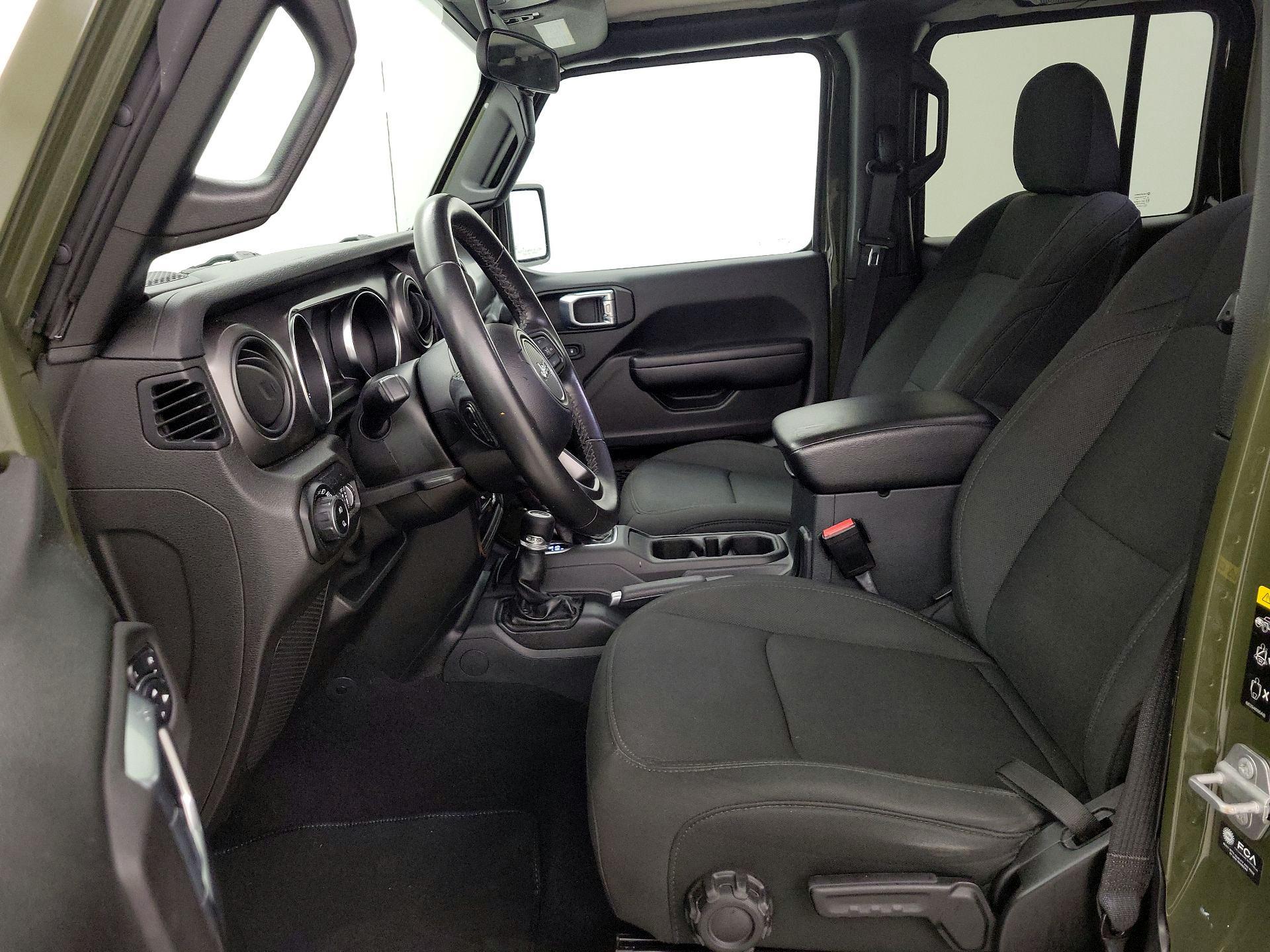 Thumbnail: 2021 Jeep Gladiator - 11