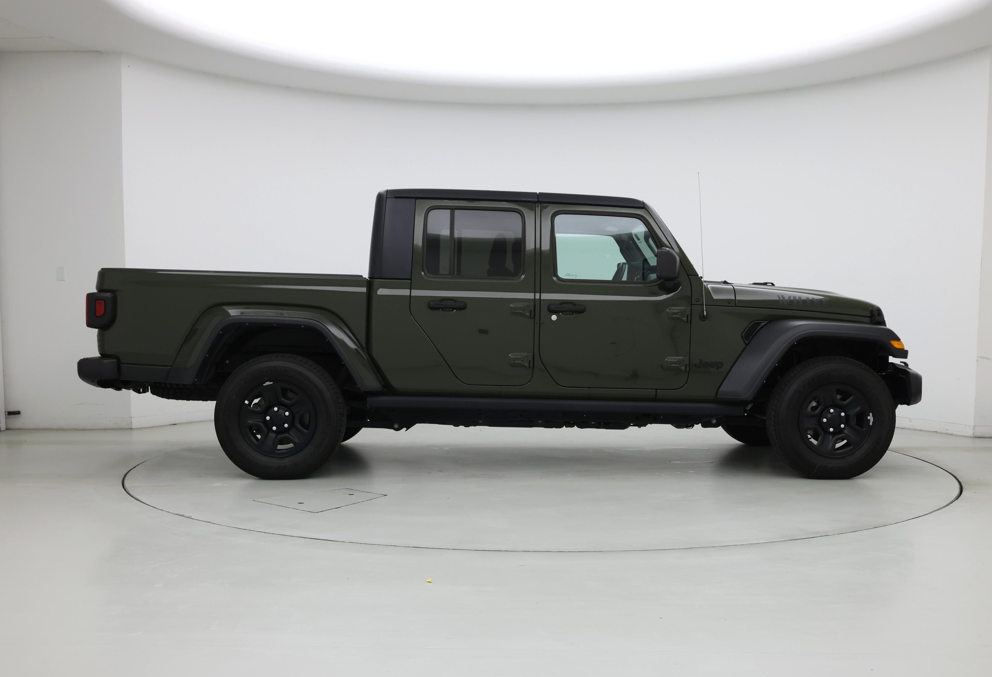 Thumbnail: 2021 Jeep Gladiator - 7