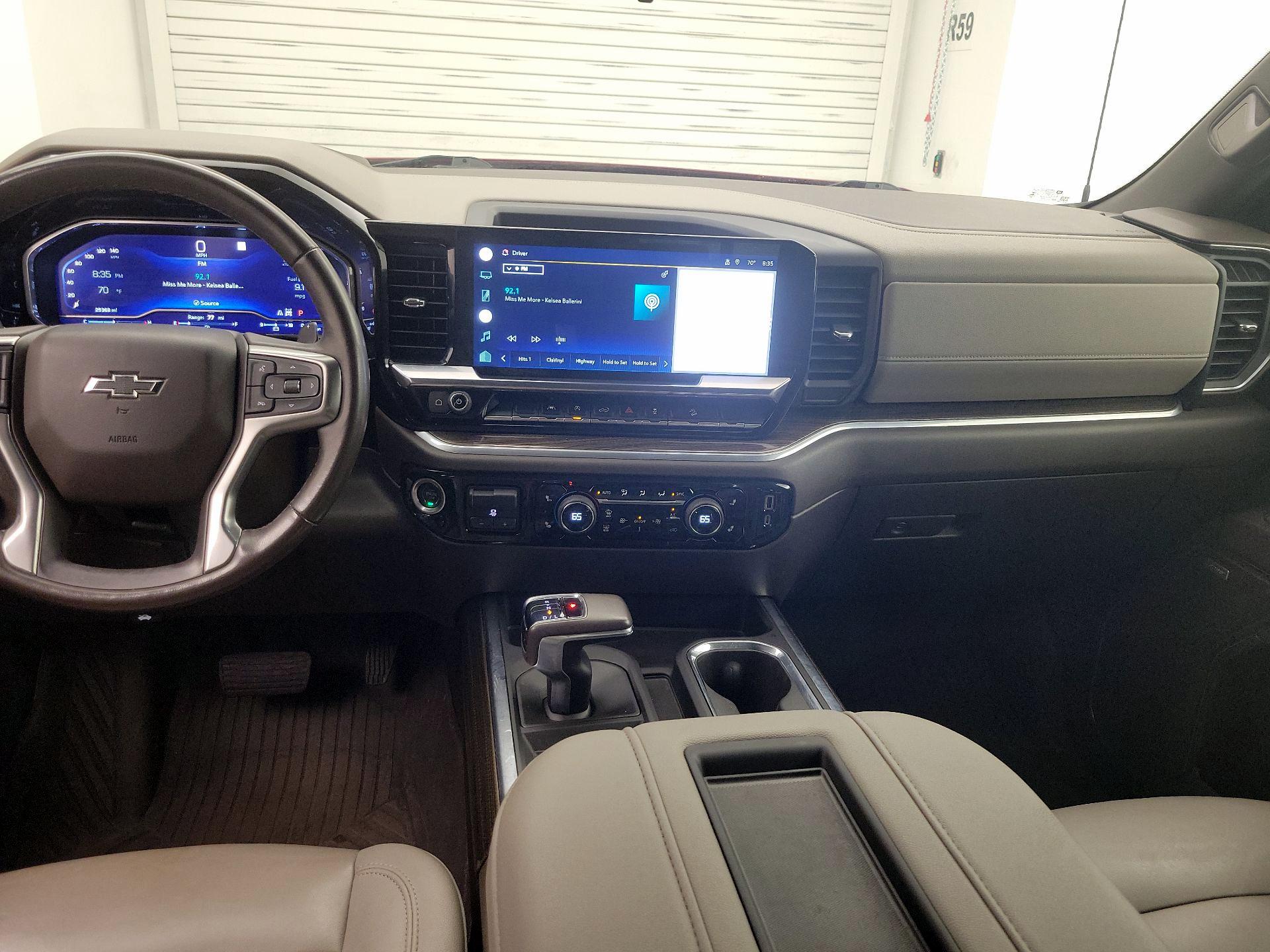 Thumbnail: 2022 Chevrolet Silverado 1500 - 9