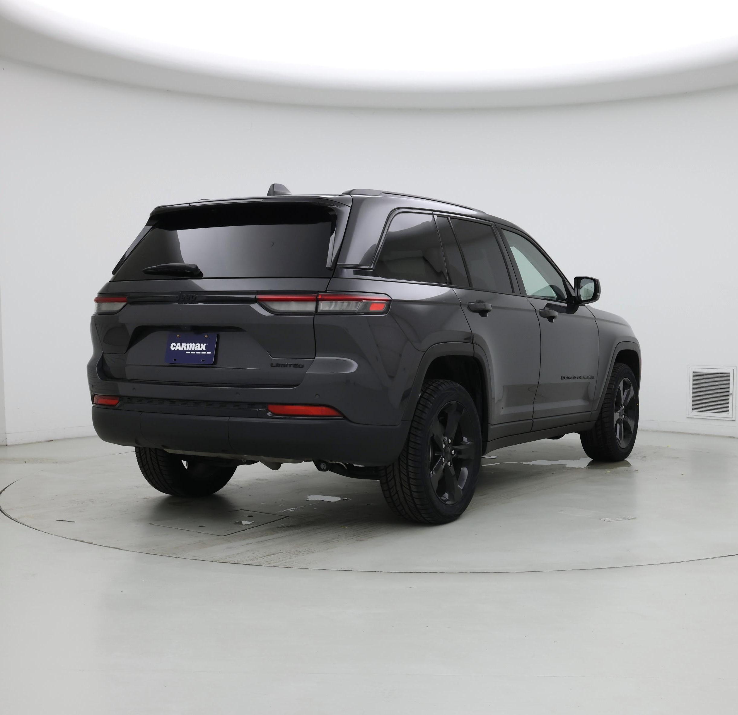 Thumbnail: 2023 Jeep Grand Cherokee - 8