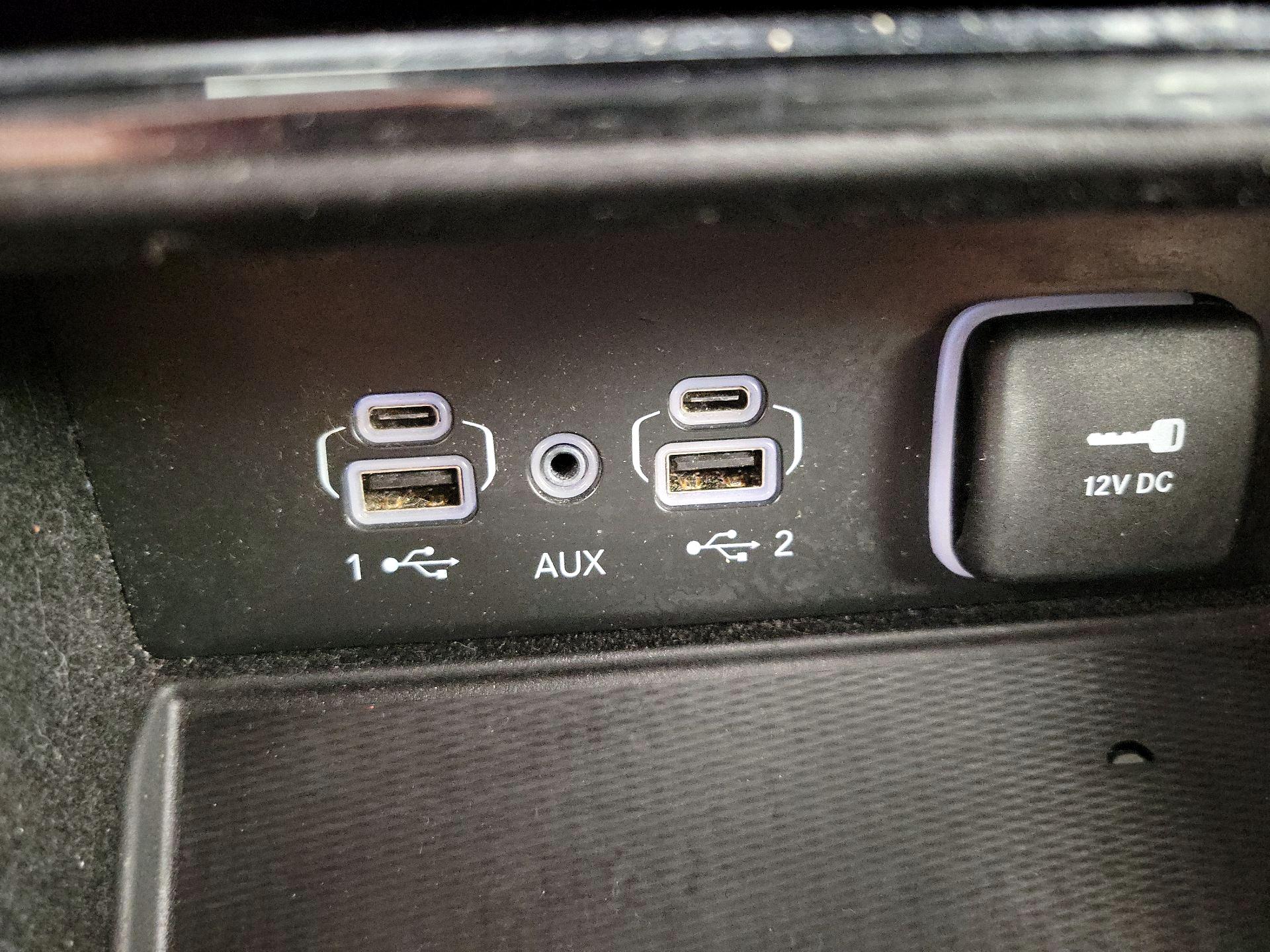 Thumbnail: 2022 Jeep Grand Cherokee - 19