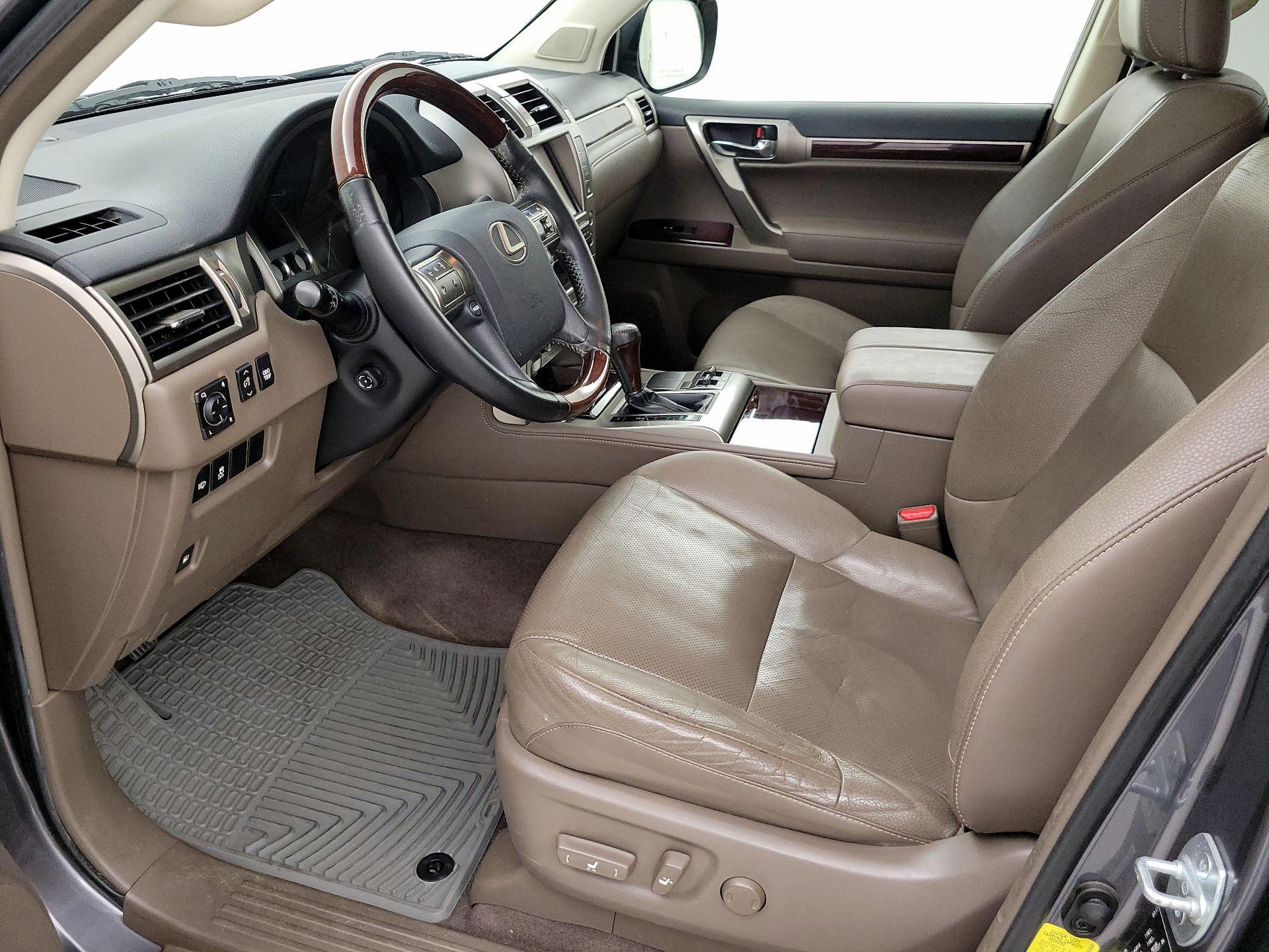 Thumbnail: 2017 Lexus GX - 11