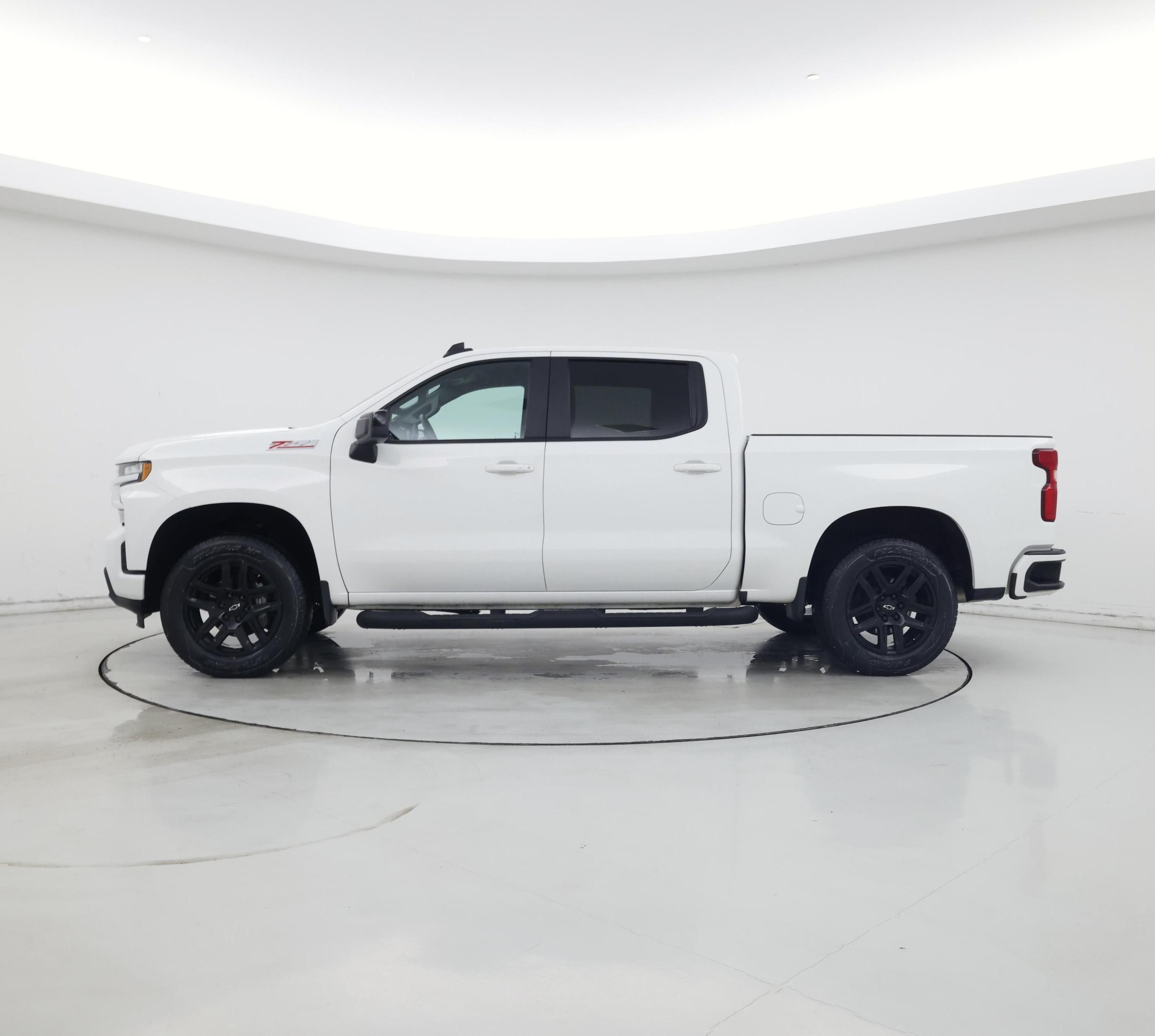 Thumbnail: 2021 Chevrolet Silverado 1500 - 3
