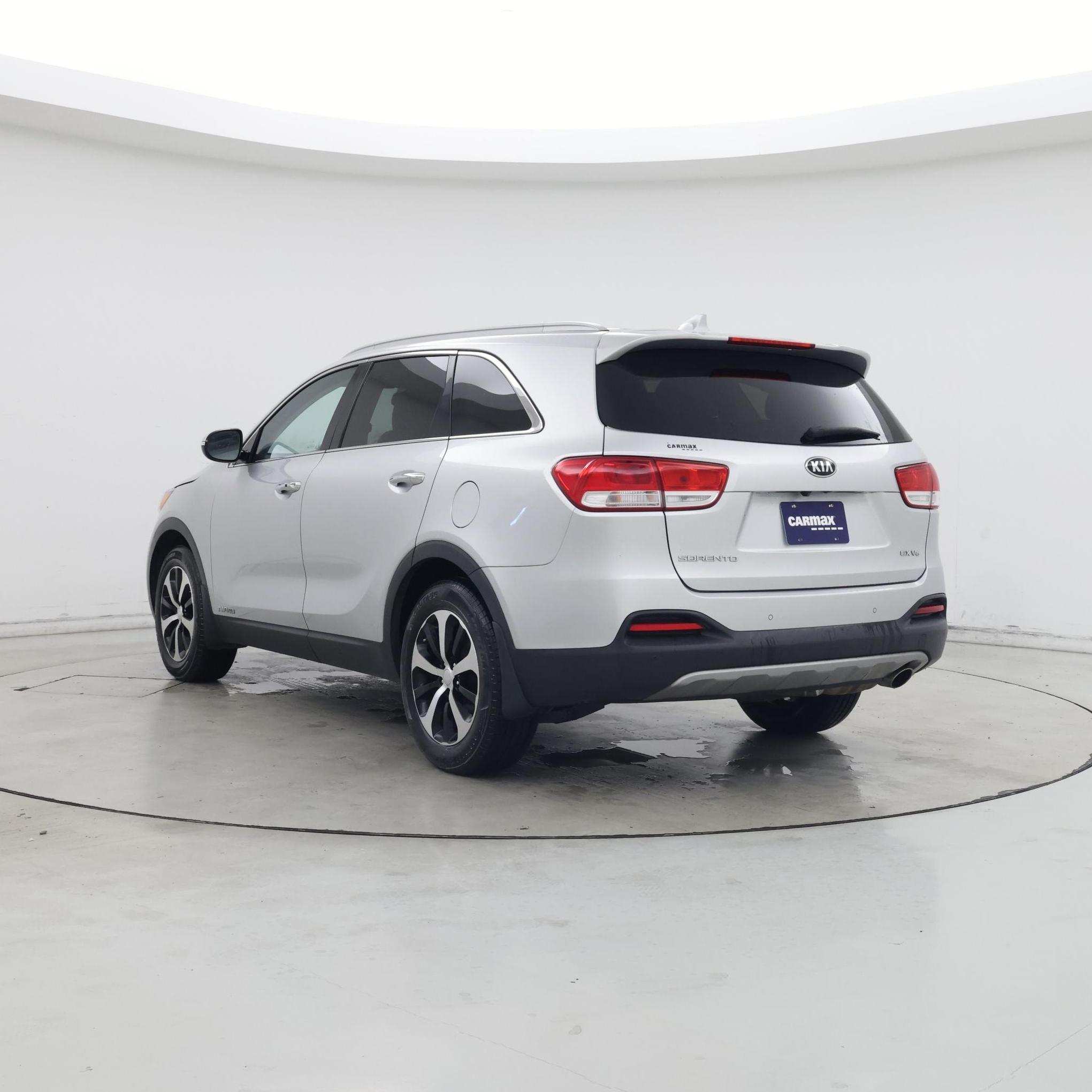 Thumbnail: 2017 Kia Sorento - 2