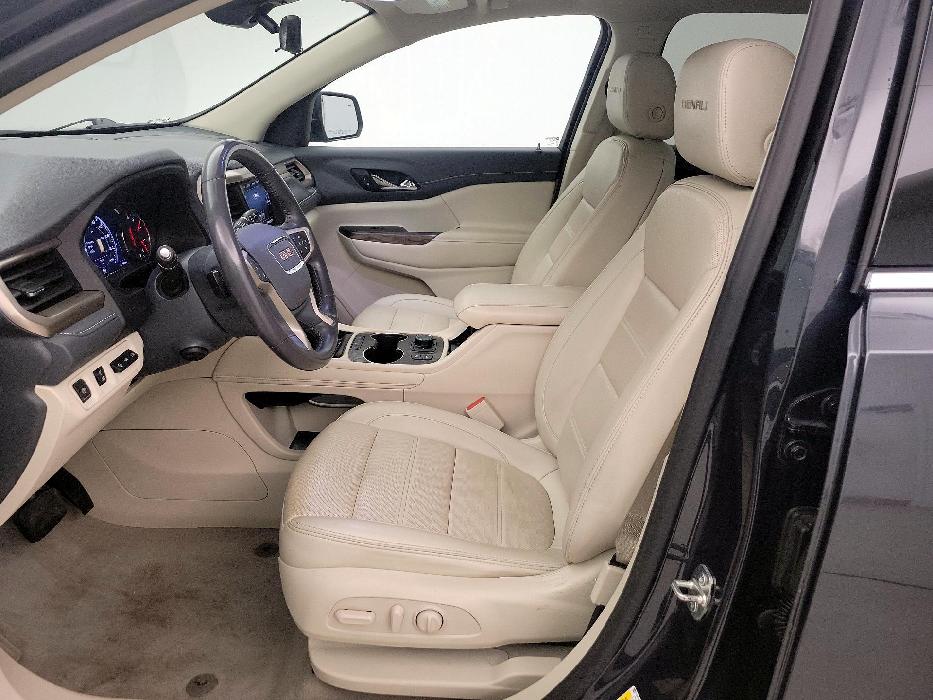 Thumbnail: 2021 GMC Acadia - 11