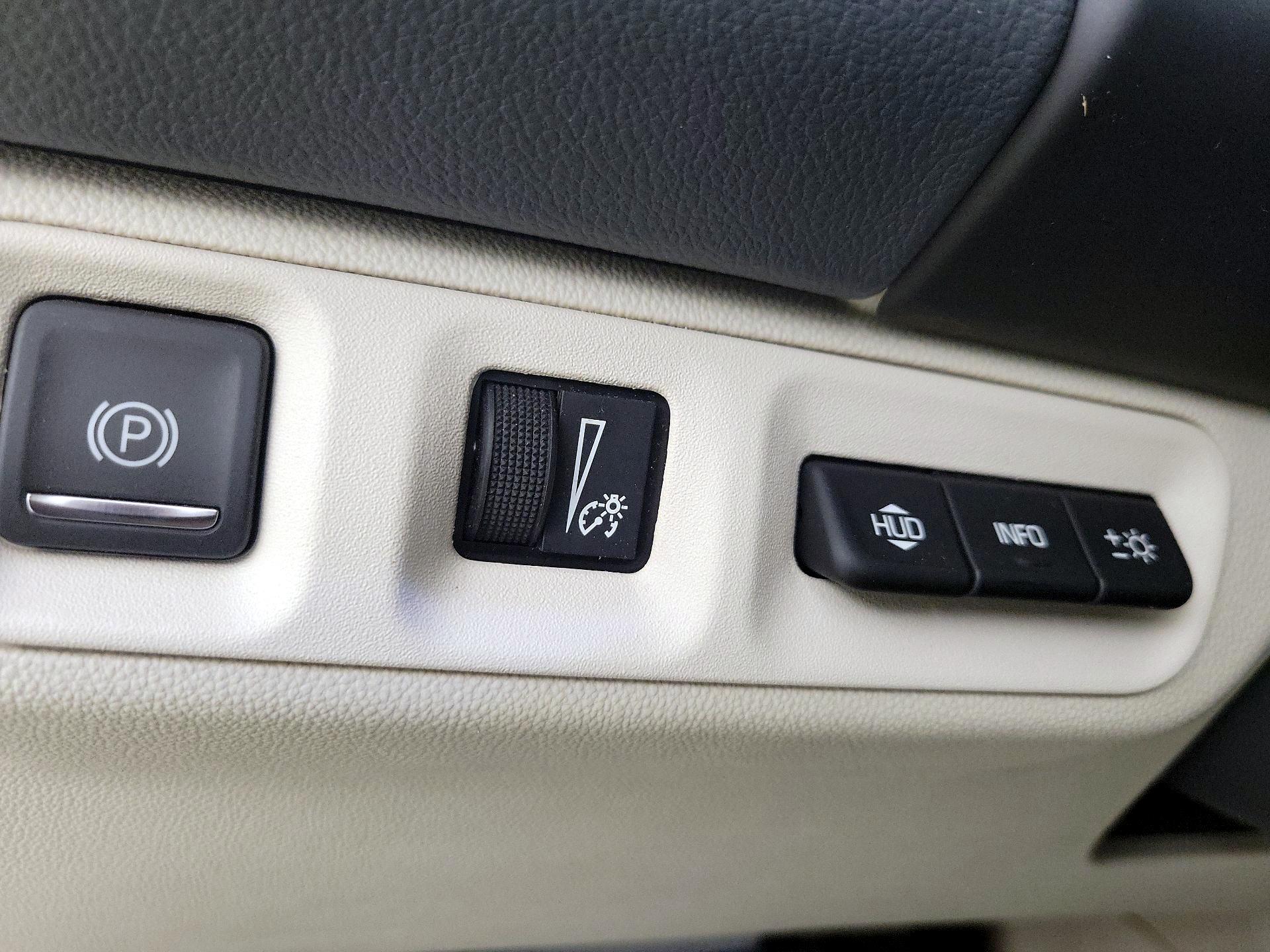 Thumbnail: 2021 GMC Acadia - 13