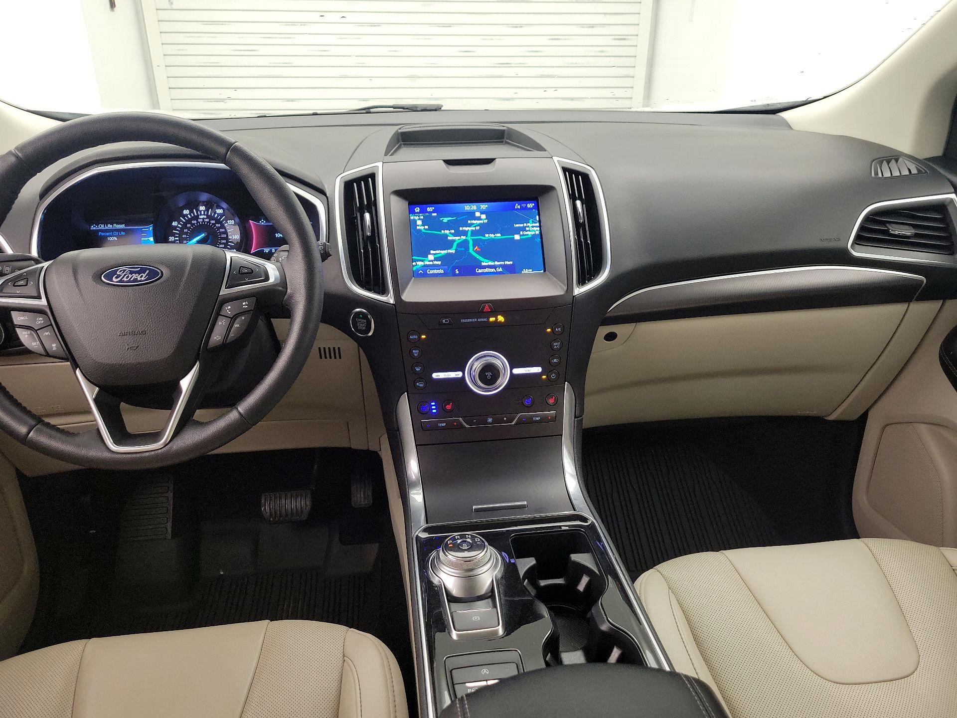 Thumbnail: 2020 Ford Edge - 9