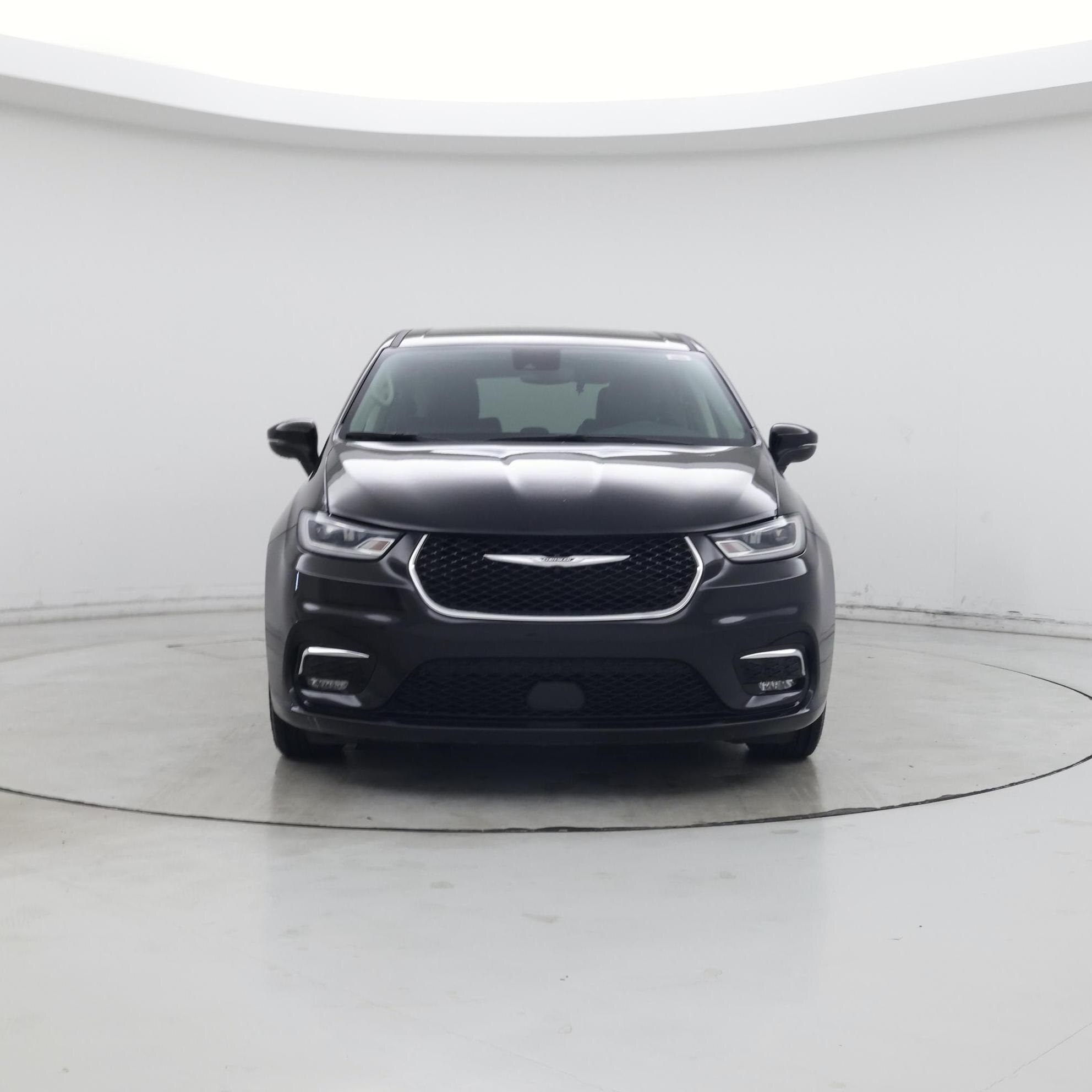 Thumbnail: 2023 Chrysler Pacifica - 5