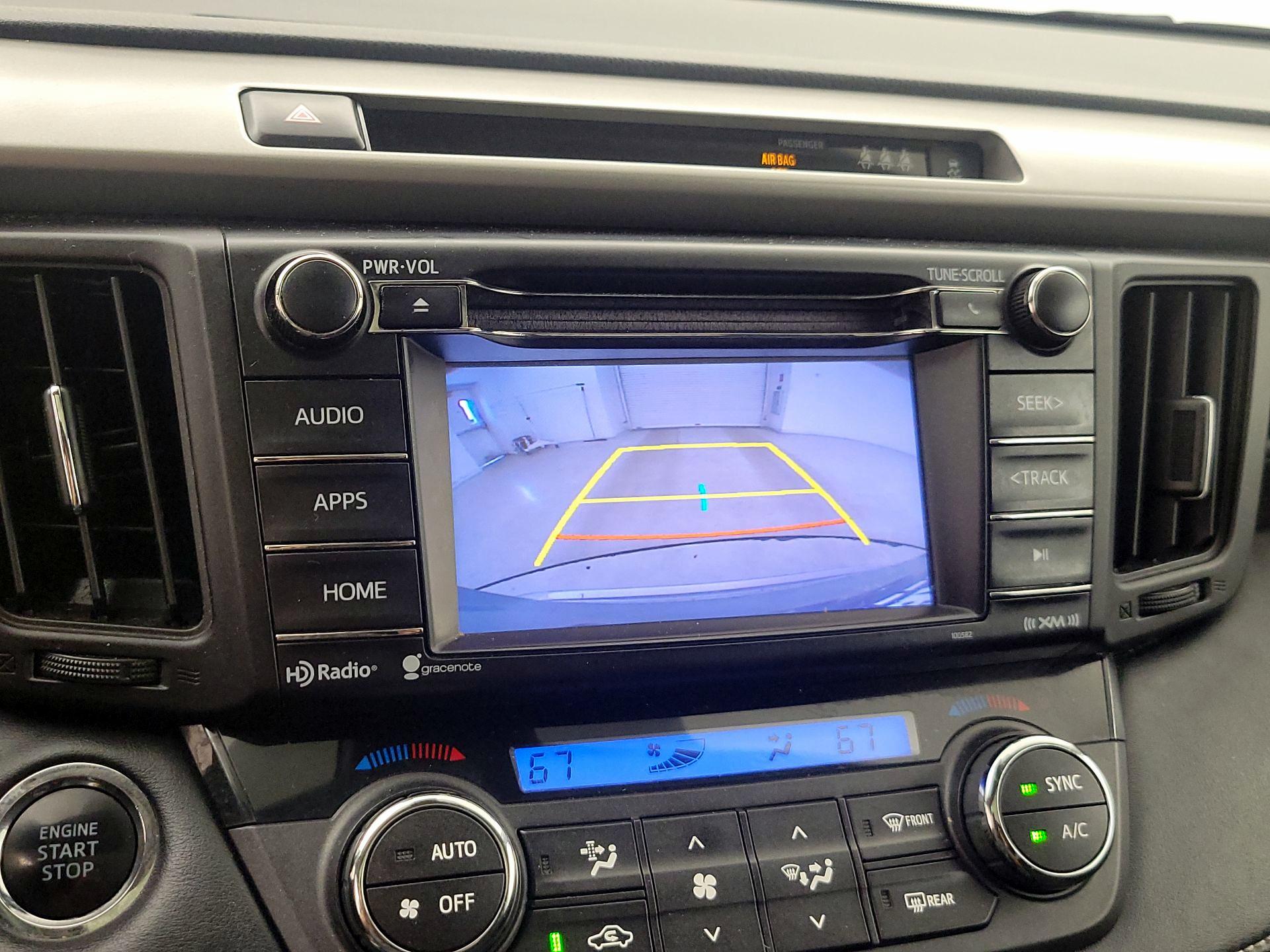 Thumbnail: 2018 Toyota RAV4 - 14