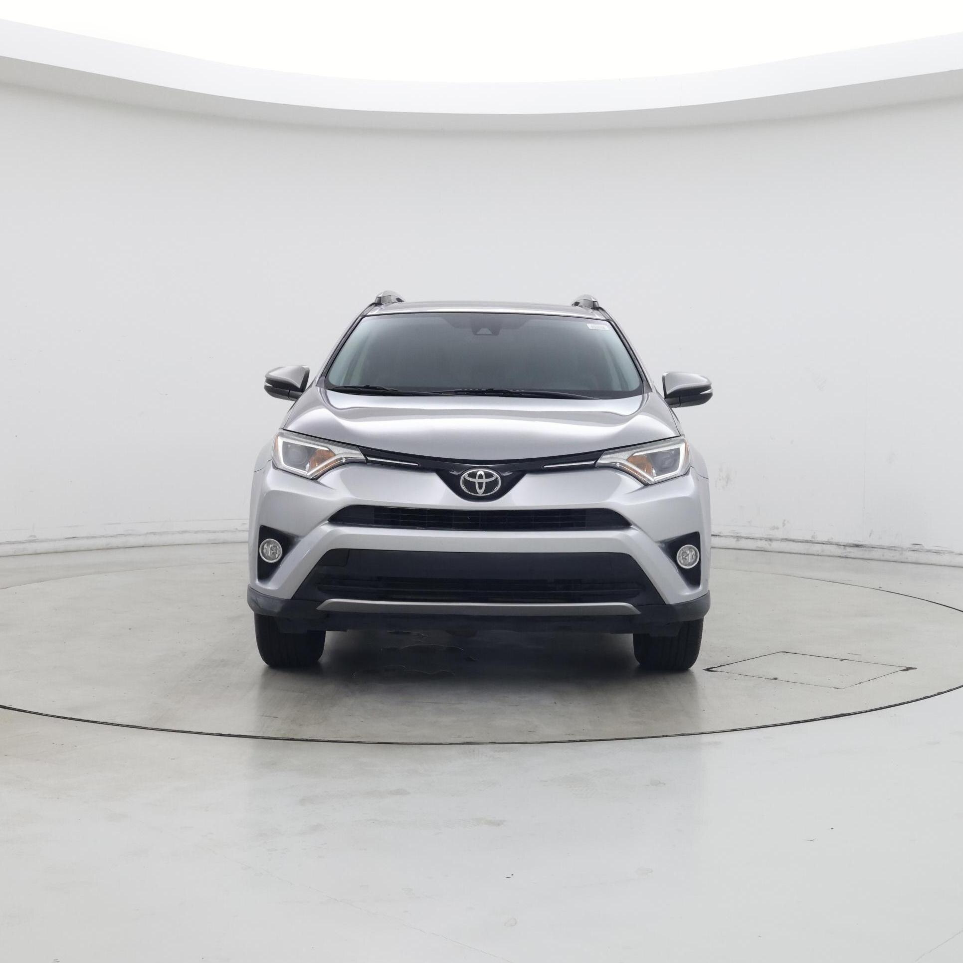 Thumbnail: 2018 Toyota RAV4 - 5