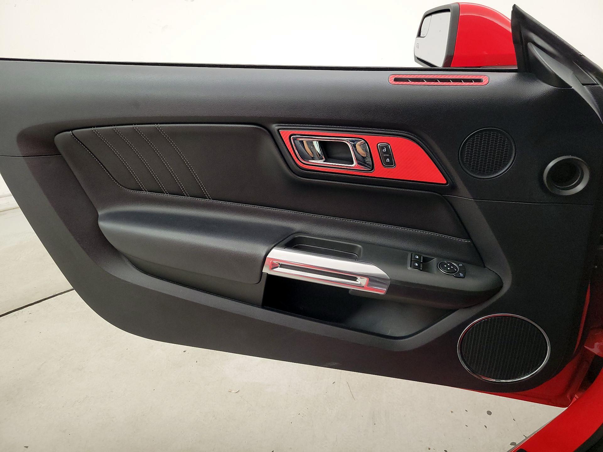 Thumbnail: 2016 Ford Mustang - 12