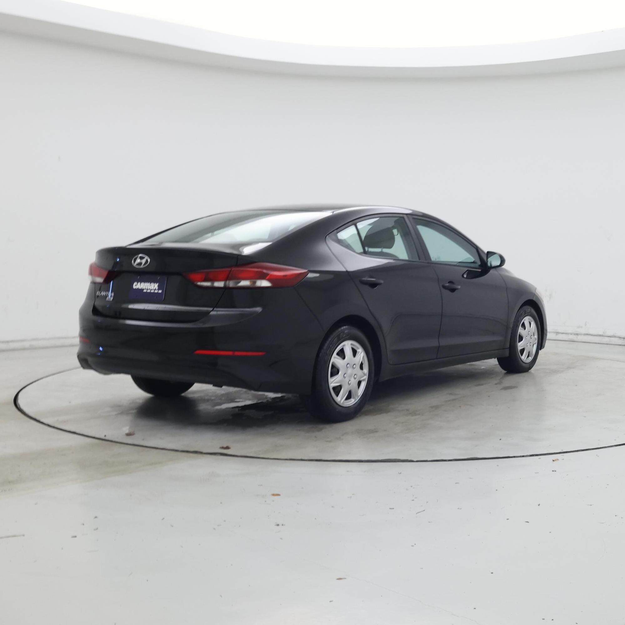 Thumbnail: 2018 Hyundai Elantra - 8