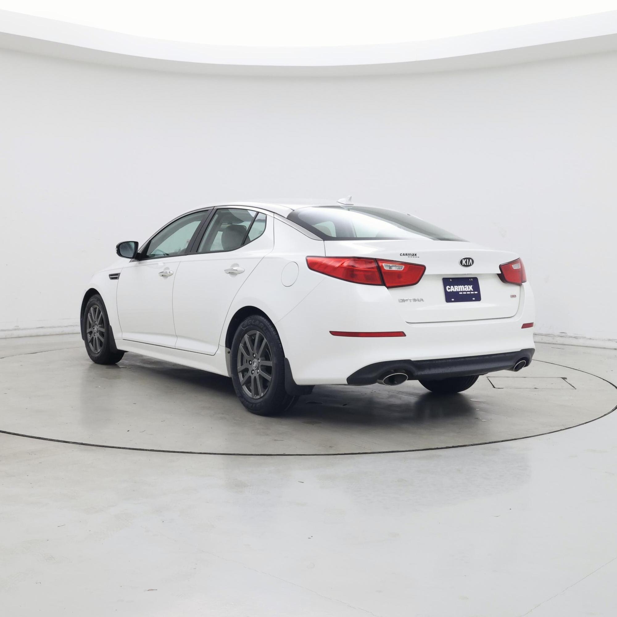 Thumbnail: 2015 Kia Optima - 2