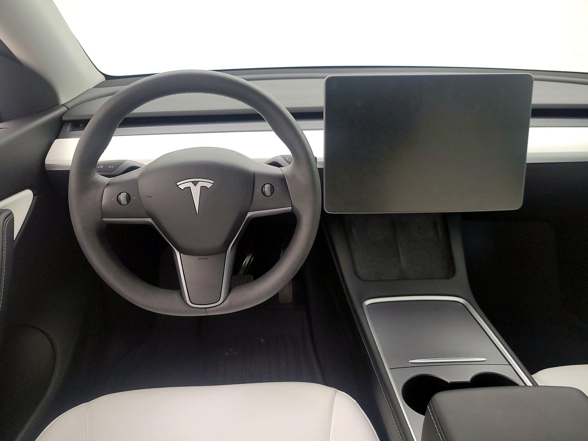 Thumbnail: 2021 Tesla Model Y - 10