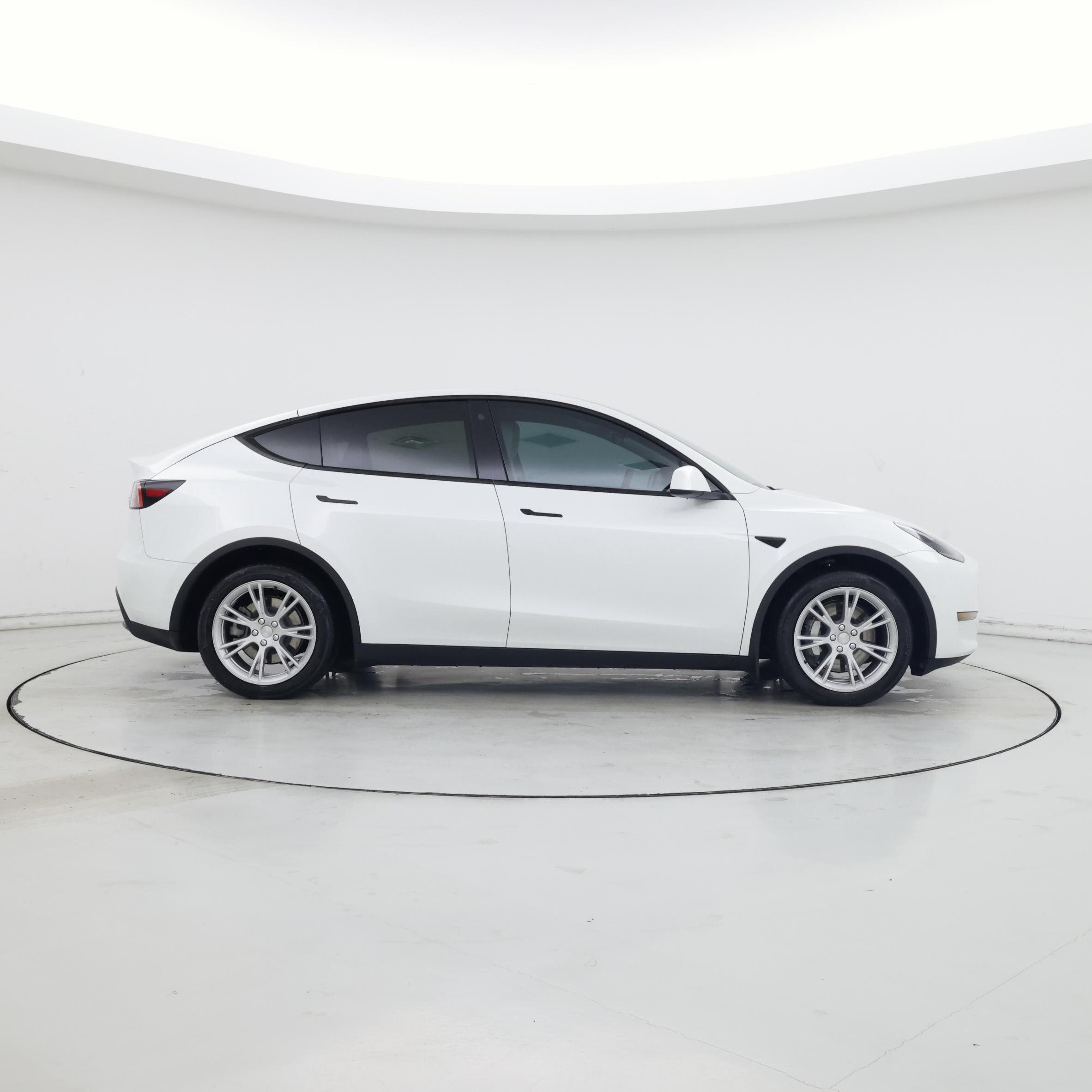 Thumbnail: 2021 Tesla Model Y - 7