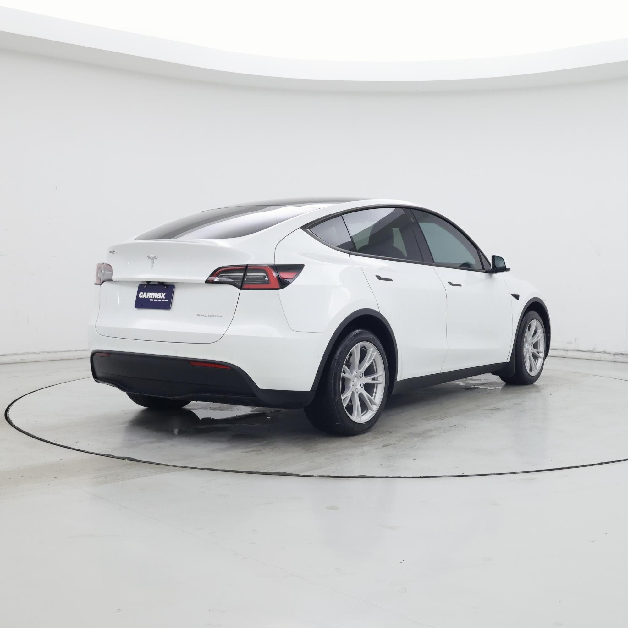 Thumbnail: 2021 Tesla Model Y - 8