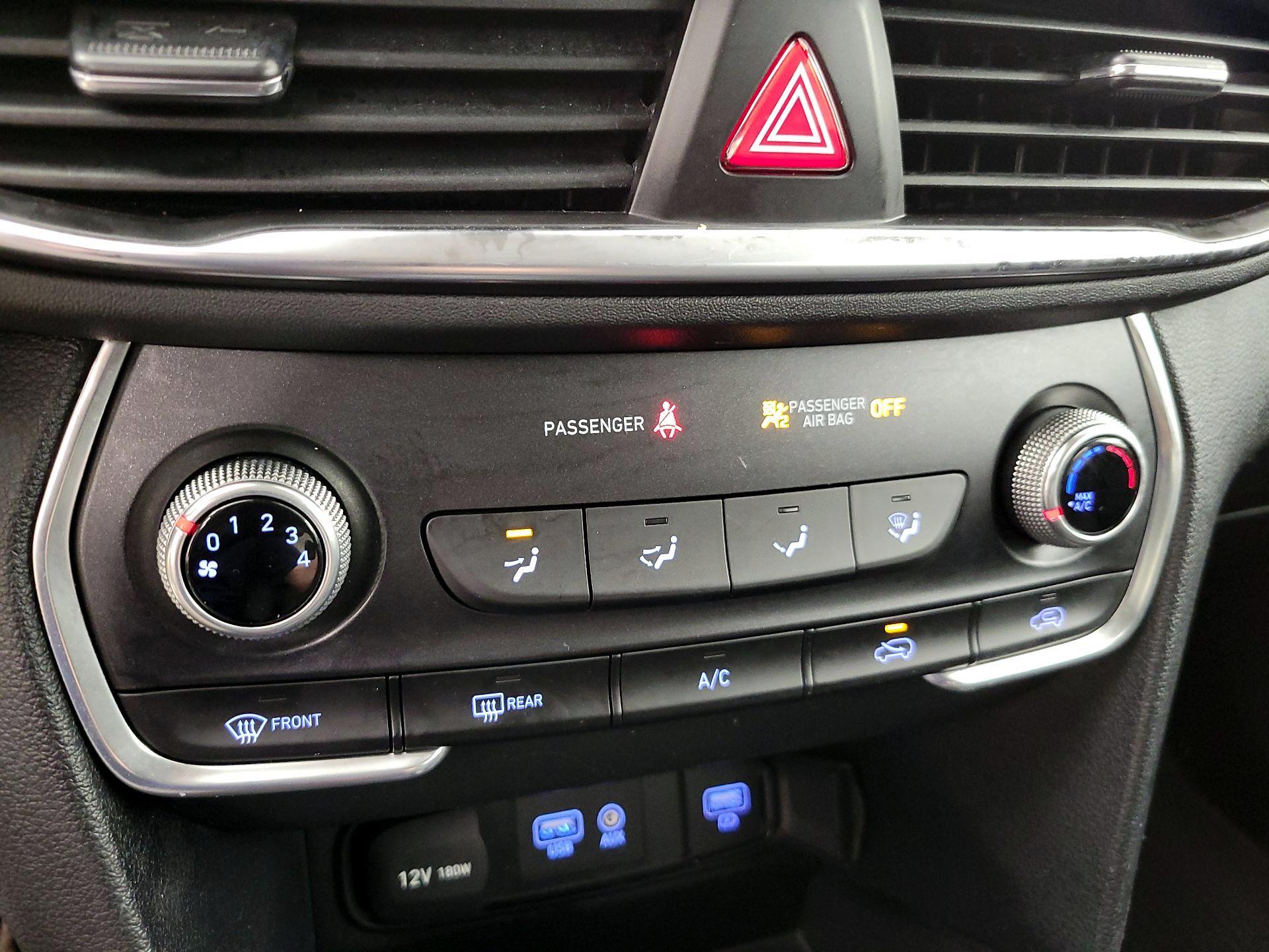 Thumbnail: 2019 Hyundai Santa Fe - 16