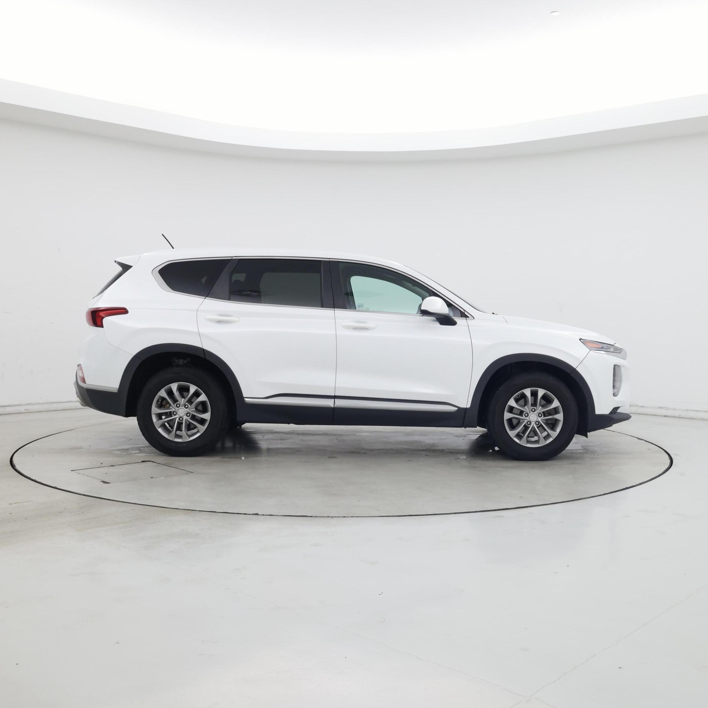Thumbnail: 2019 Hyundai Santa Fe - 7