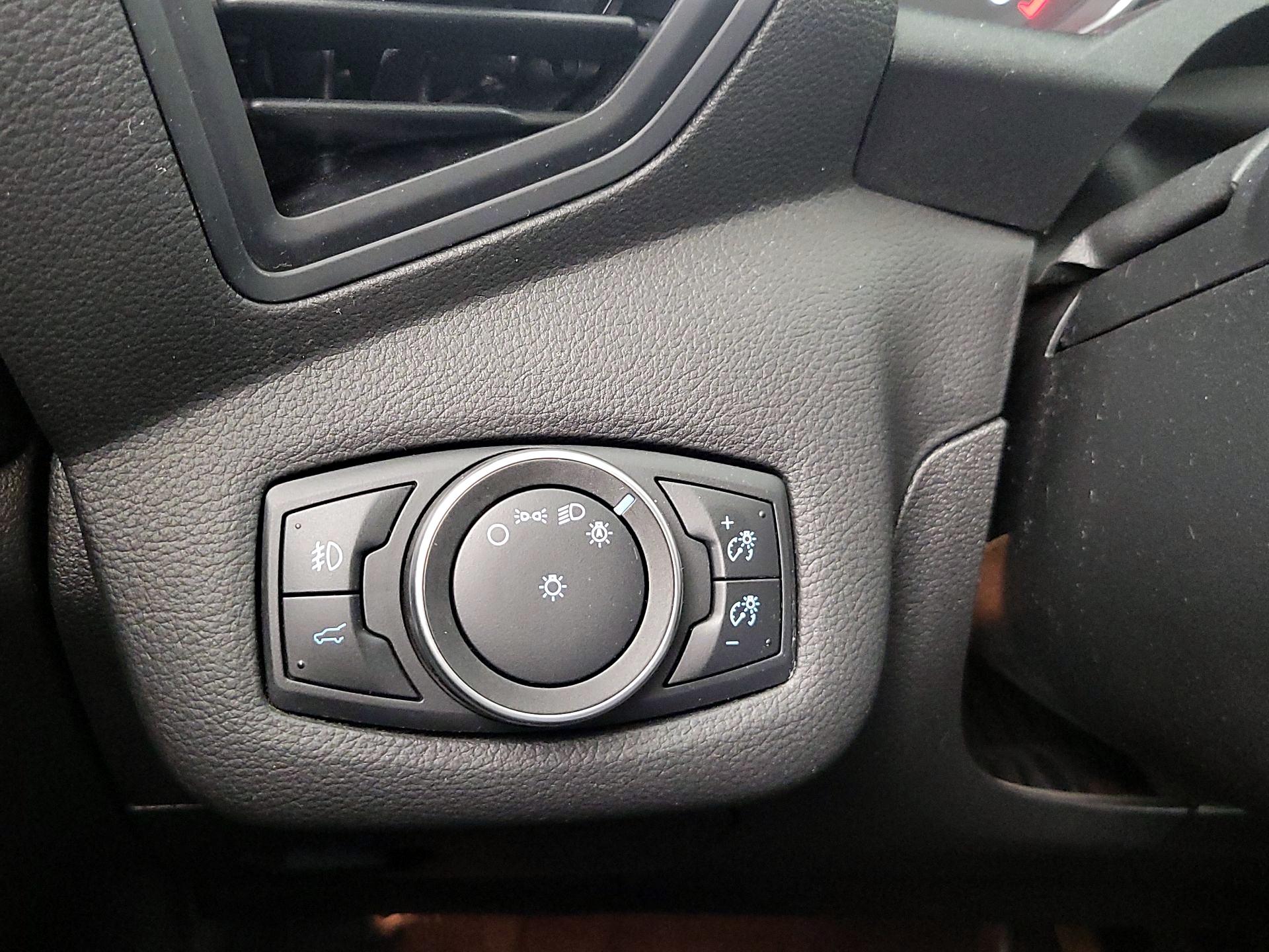 Thumbnail: 2017 Ford Escape - 13