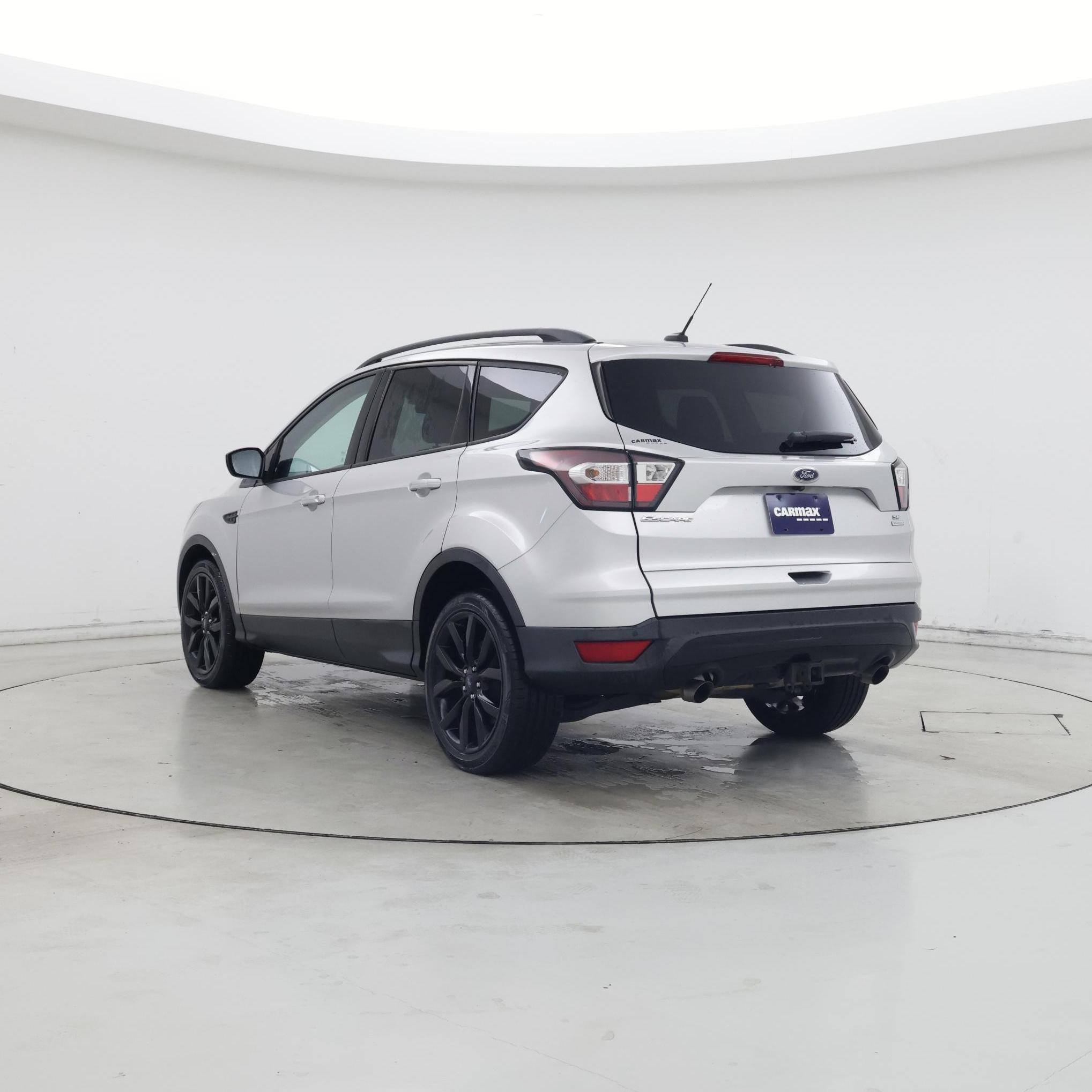 Thumbnail: 2017 Ford Escape - 2
