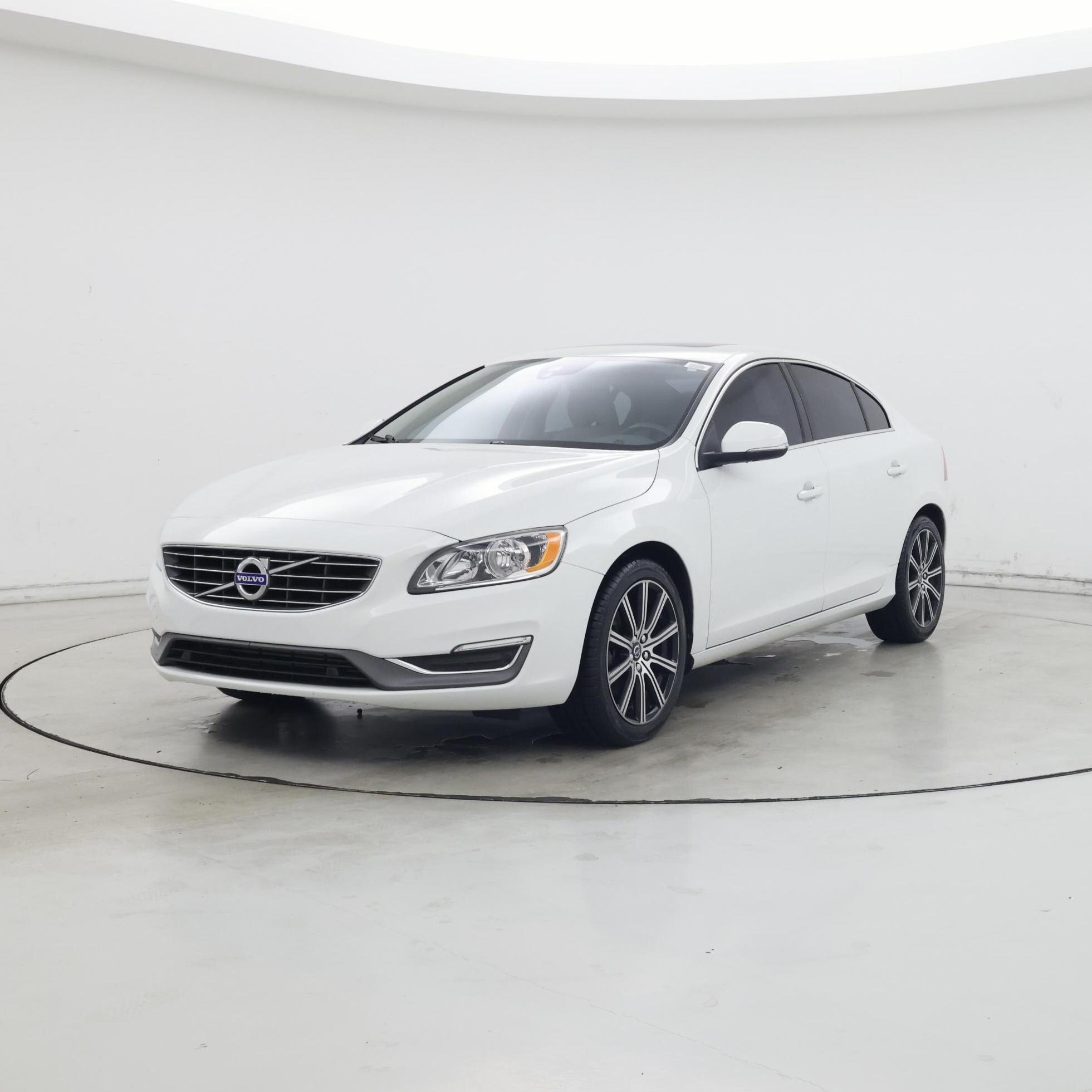 Thumbnail: 2018 Volvo S60 - 4