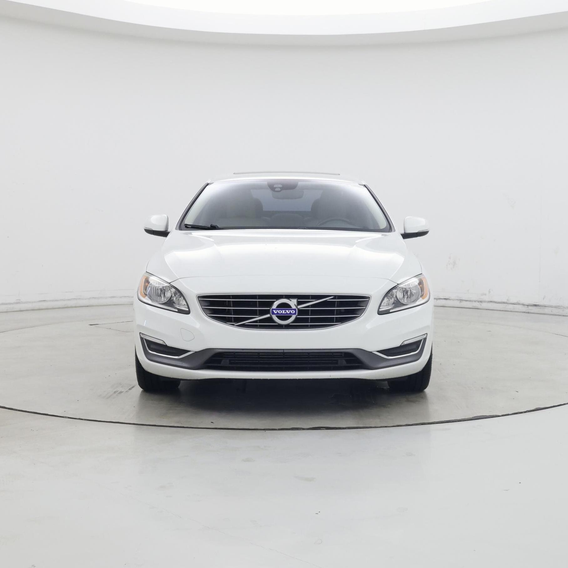 Thumbnail: 2018 Volvo S60 - 5