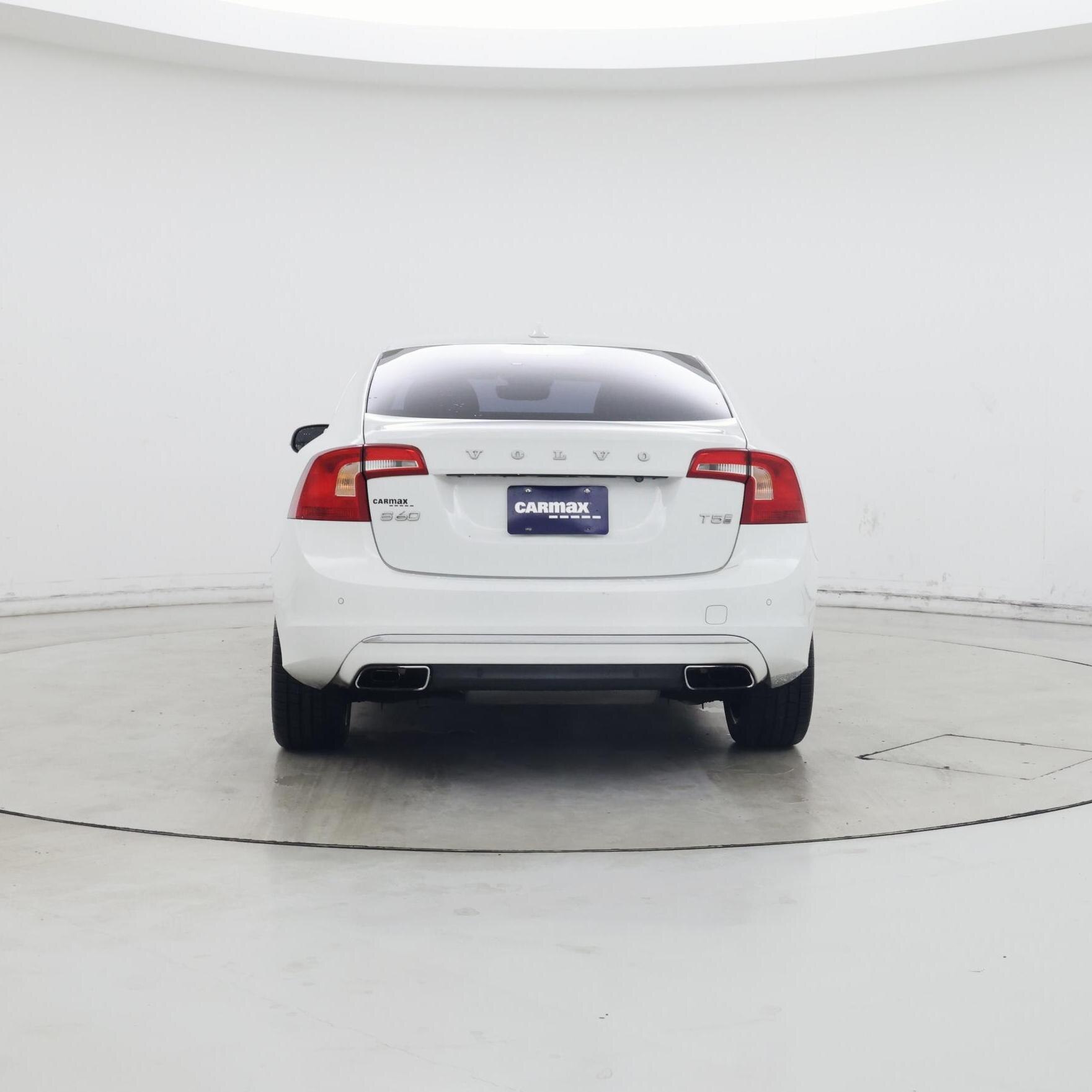 Thumbnail: 2018 Volvo S60 - 6