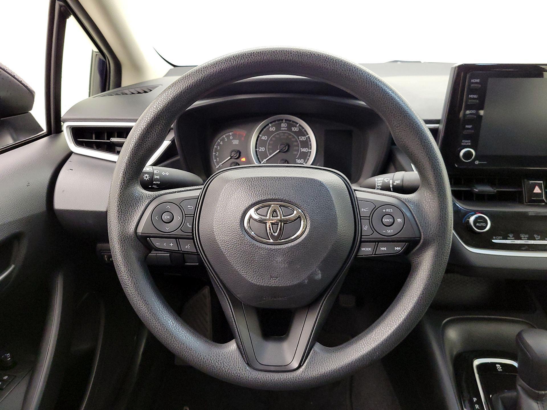 Thumbnail: 2022 Toyota Corolla - 10