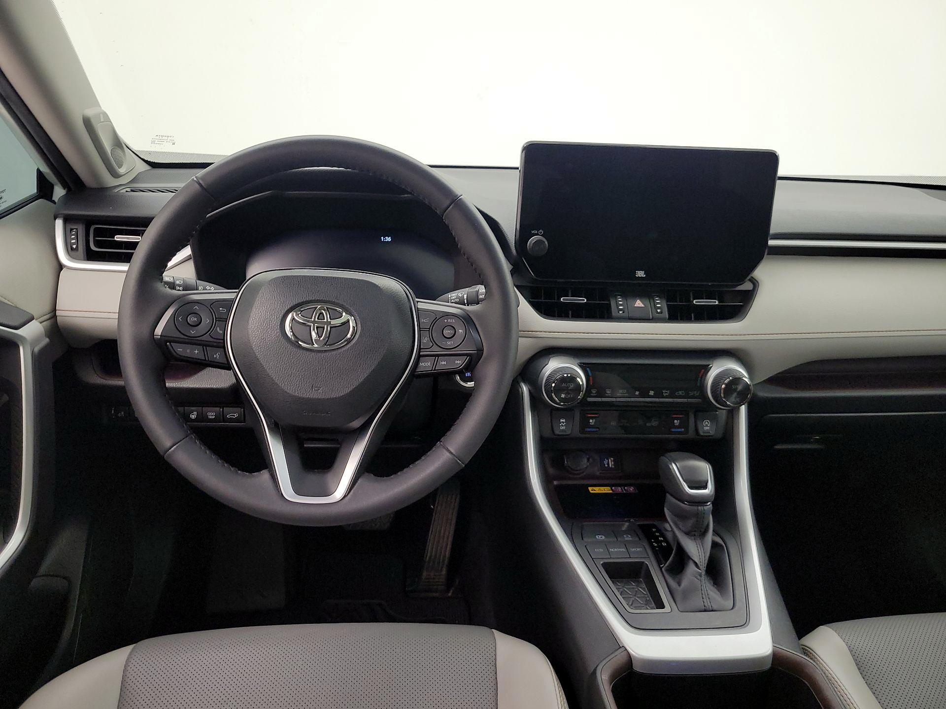 Thumbnail: 2024 Toyota RAV4 - 10