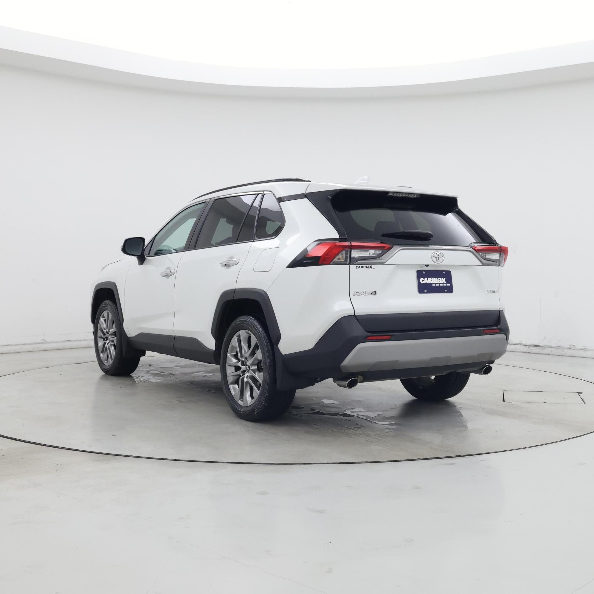 Thumbnail: 2024 Toyota RAV4 - 2