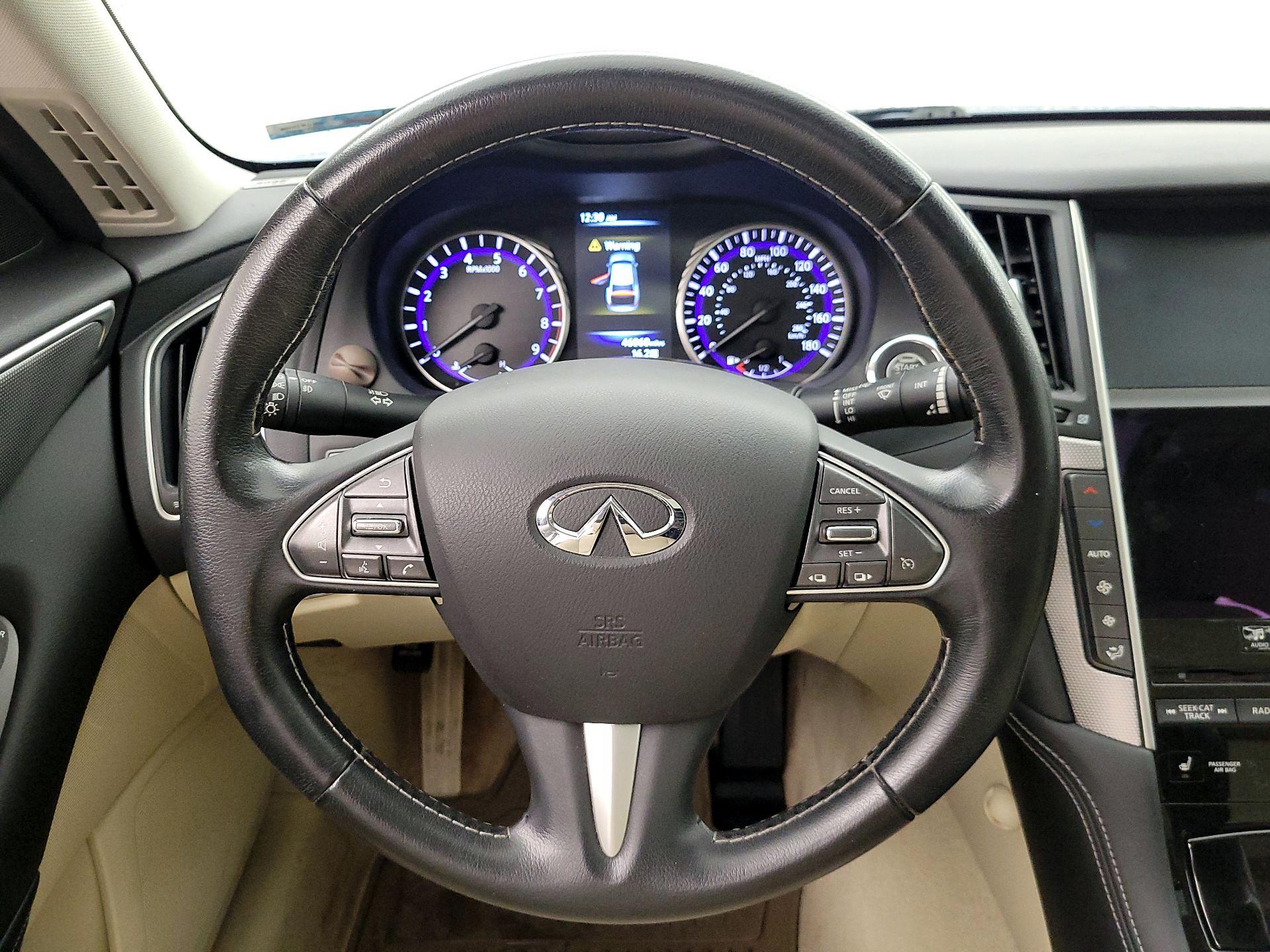 Thumbnail: 2014 INFINITI Q50 - 10