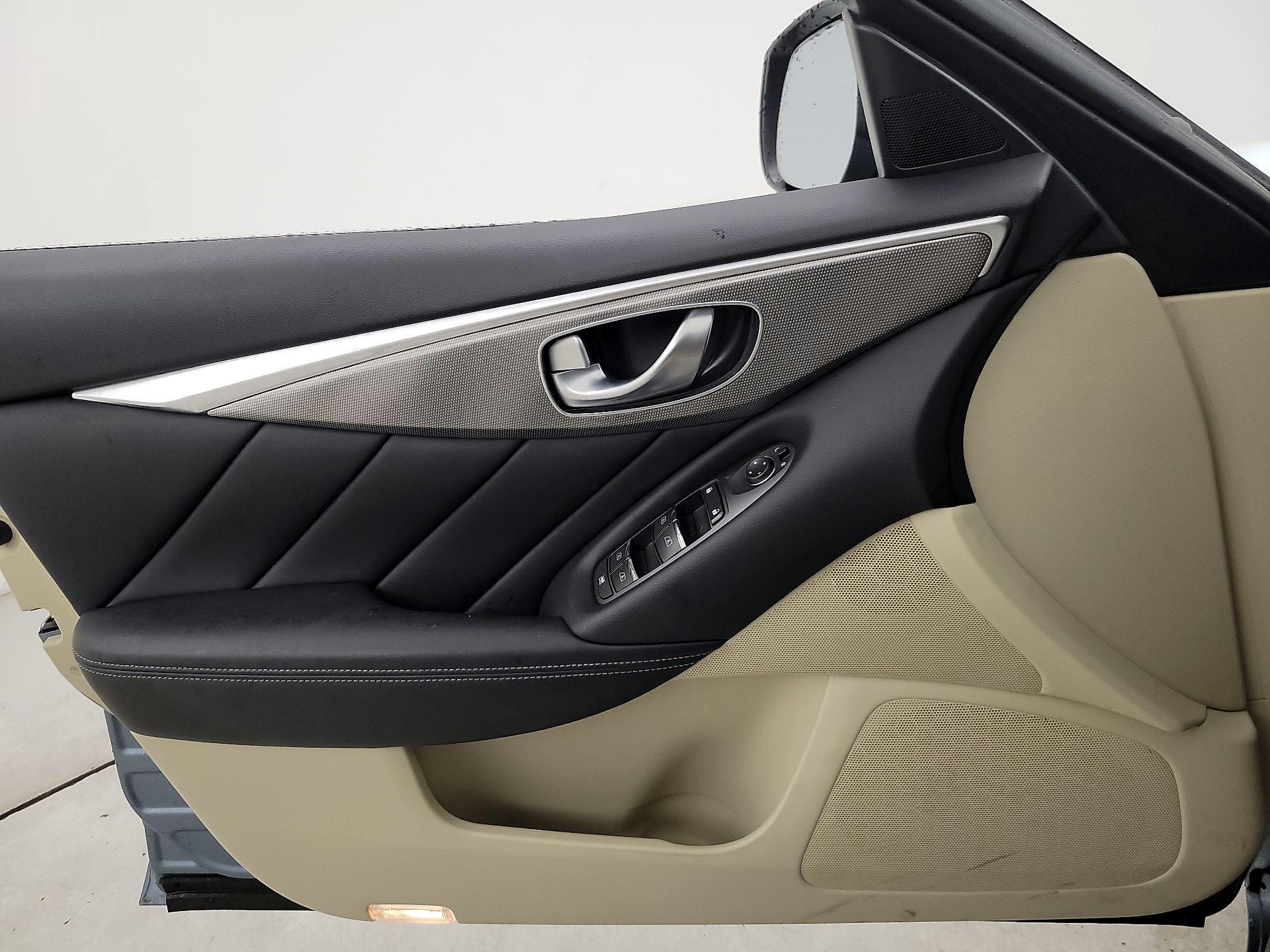 Thumbnail: 2014 INFINITI Q50 - 12