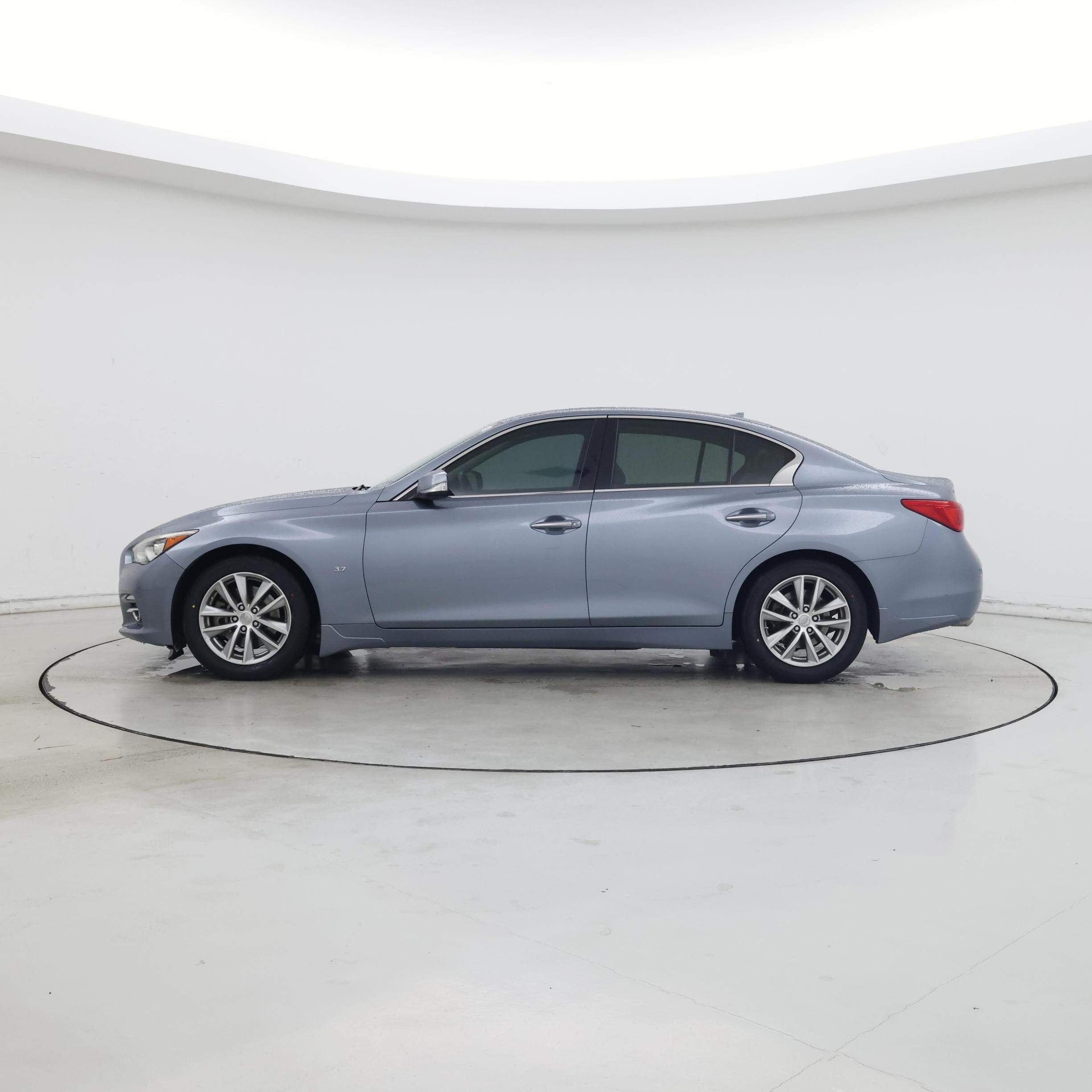 Thumbnail: 2014 INFINITI Q50 - 3
