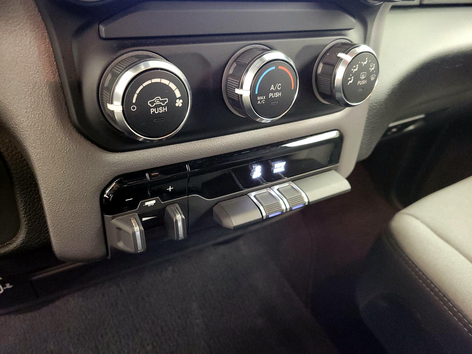 Thumbnail: 2024 RAM 2500 - 16