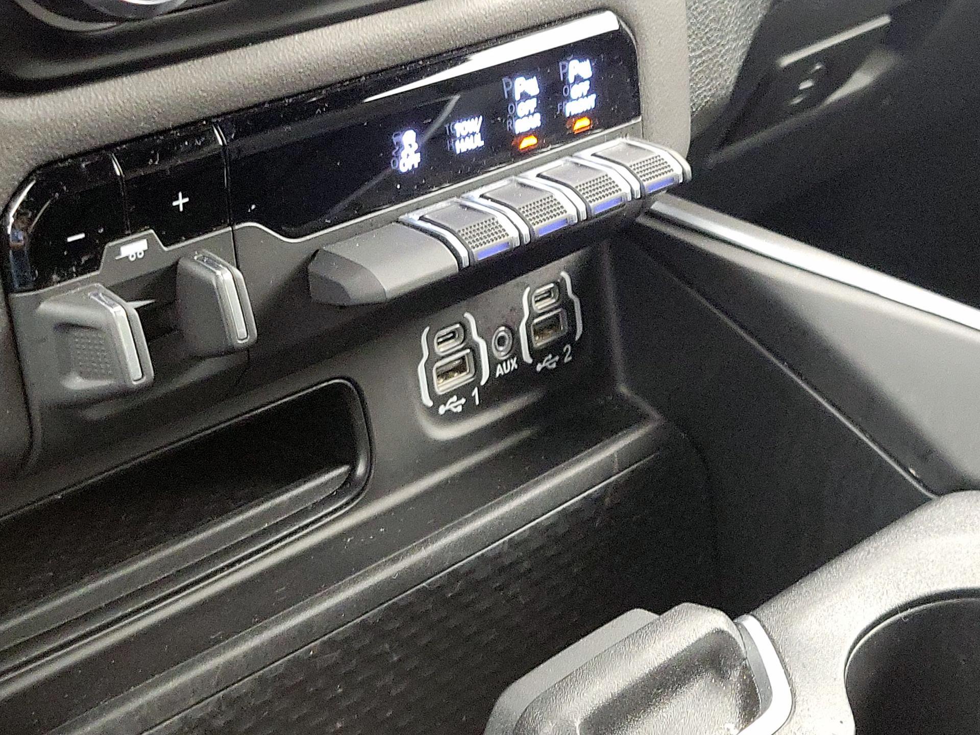 Thumbnail: 2022 RAM 1500 - 18