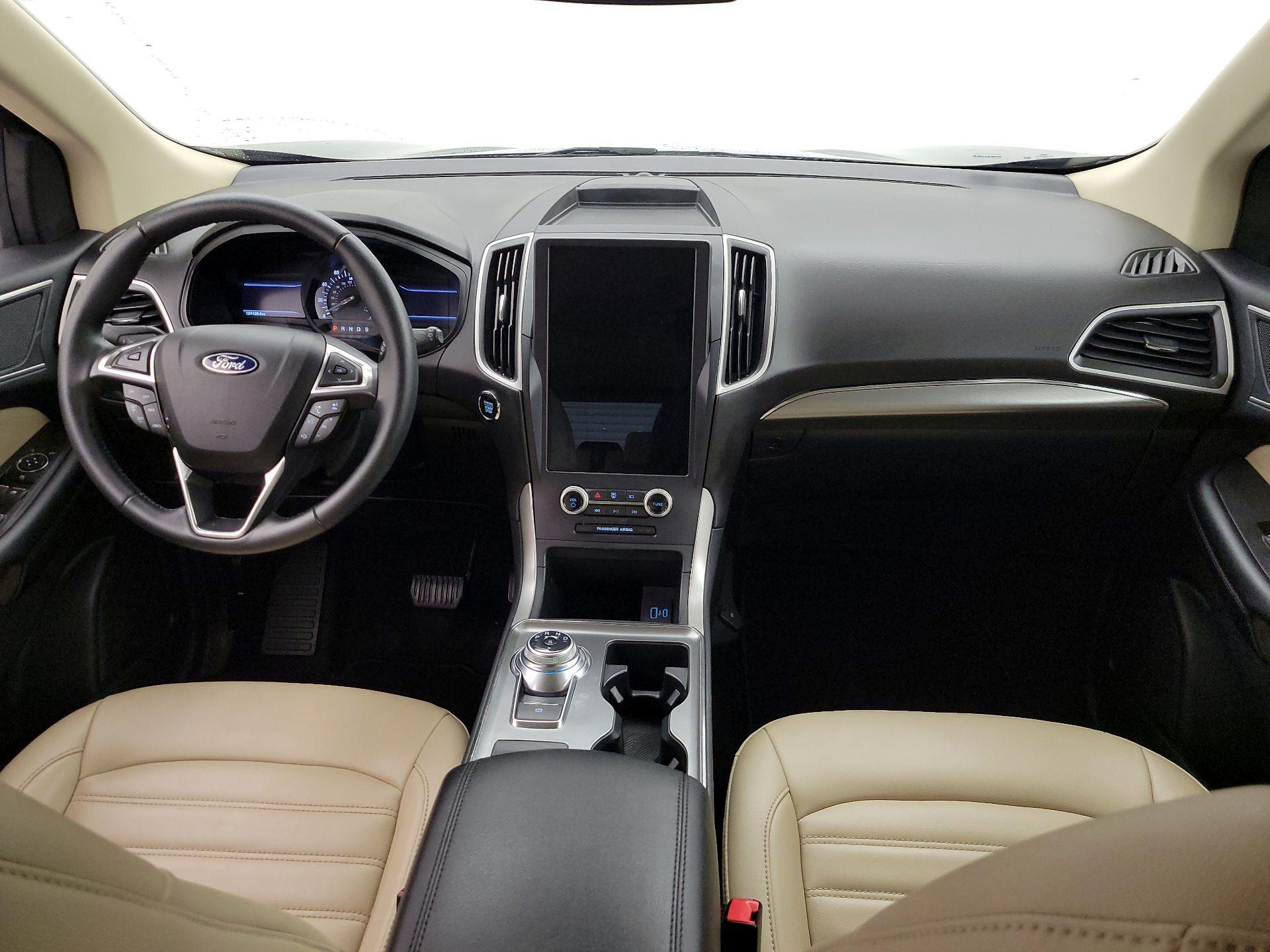 Thumbnail: 2022 Ford Edge - 9