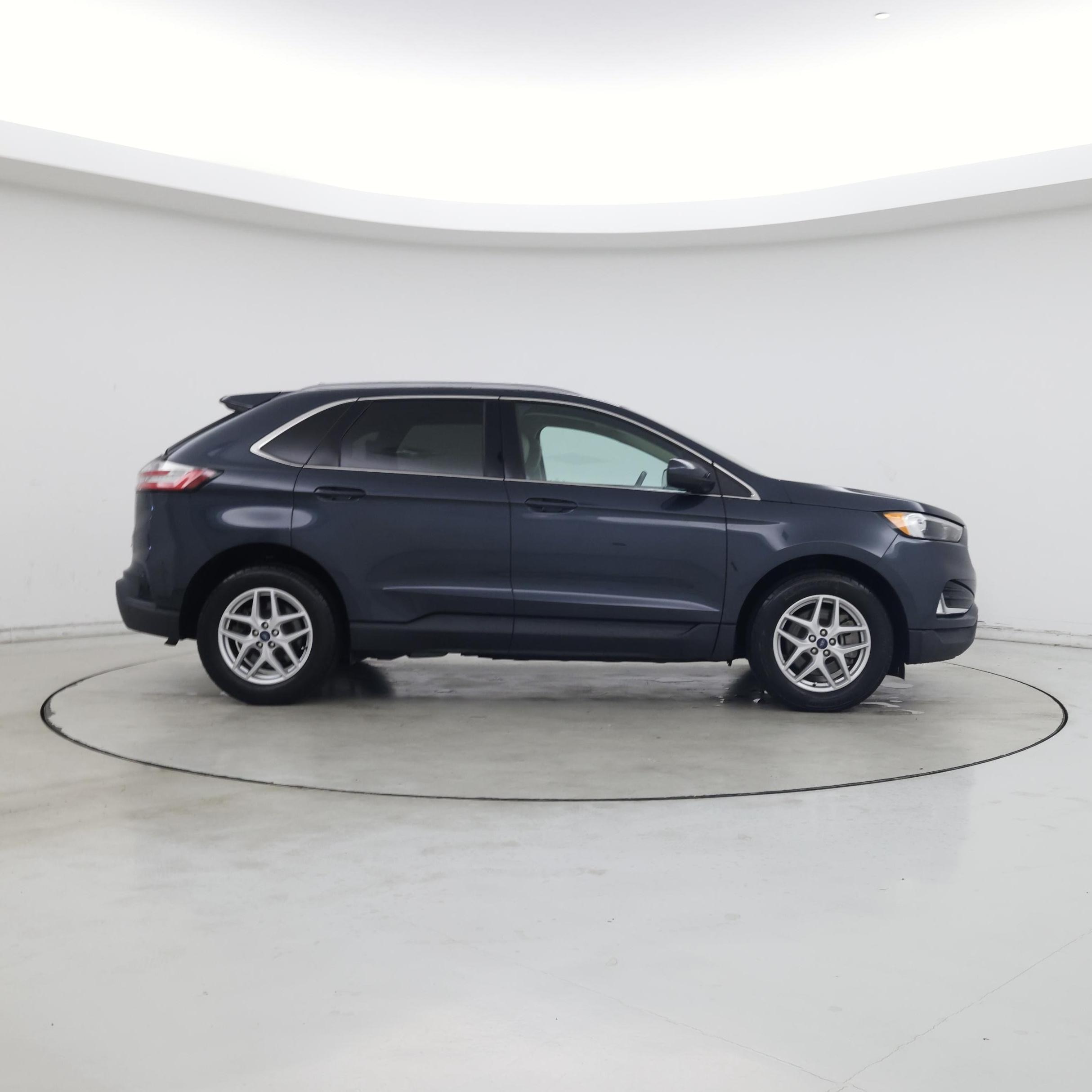 Thumbnail: 2022 Ford Edge - 7