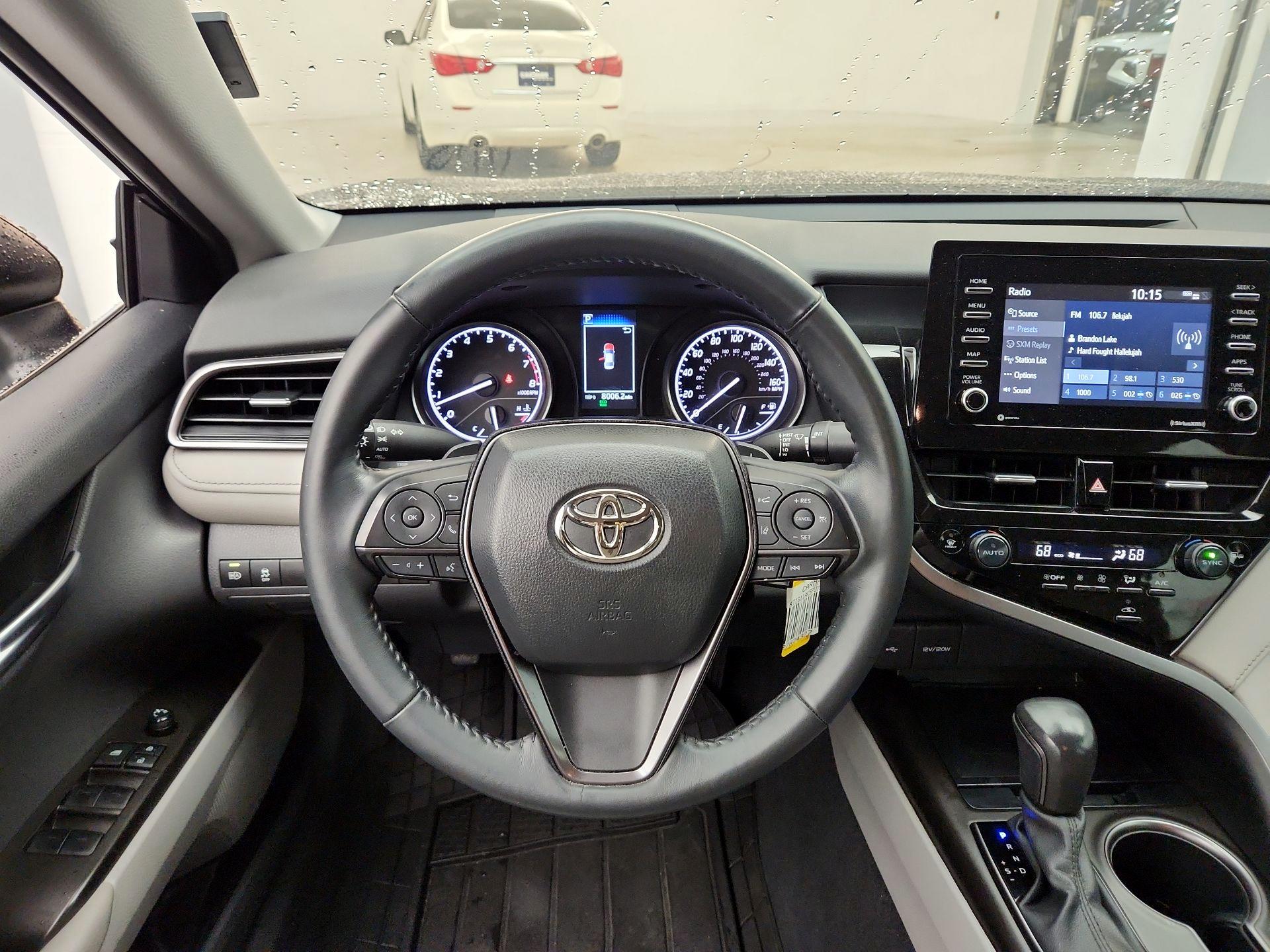 Thumbnail: 2023 Toyota Camry - 10