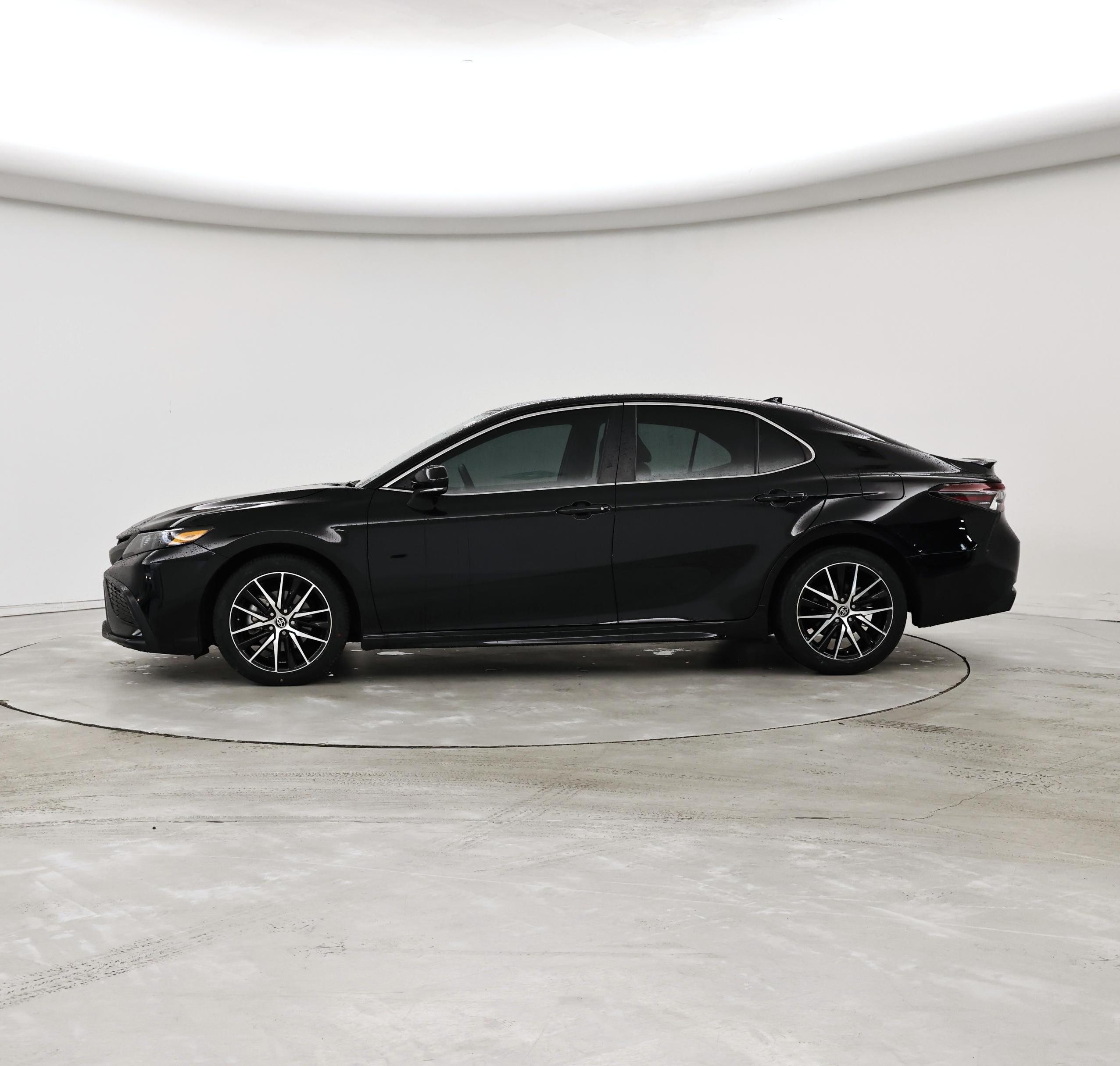 Thumbnail: 2023 Toyota Camry - 3