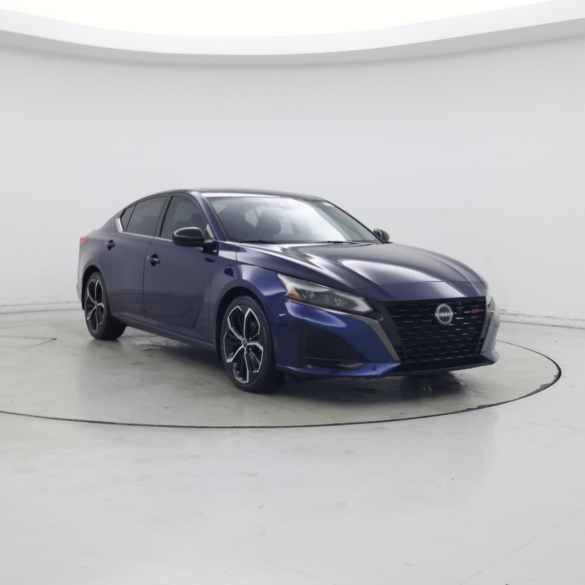 Thumbnail: 2023 Nissan Altima - 1