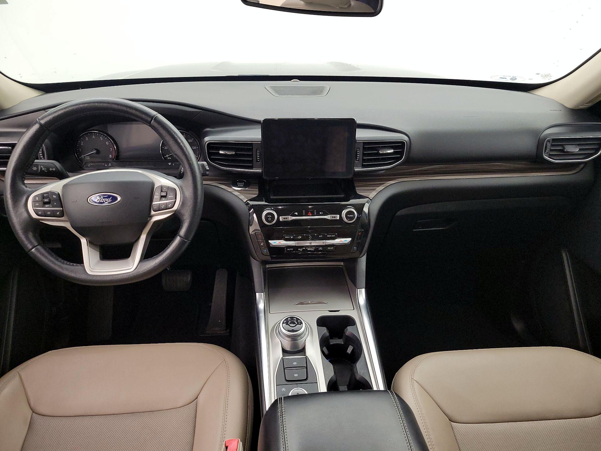 Thumbnail: 2021 Ford Explorer - 9