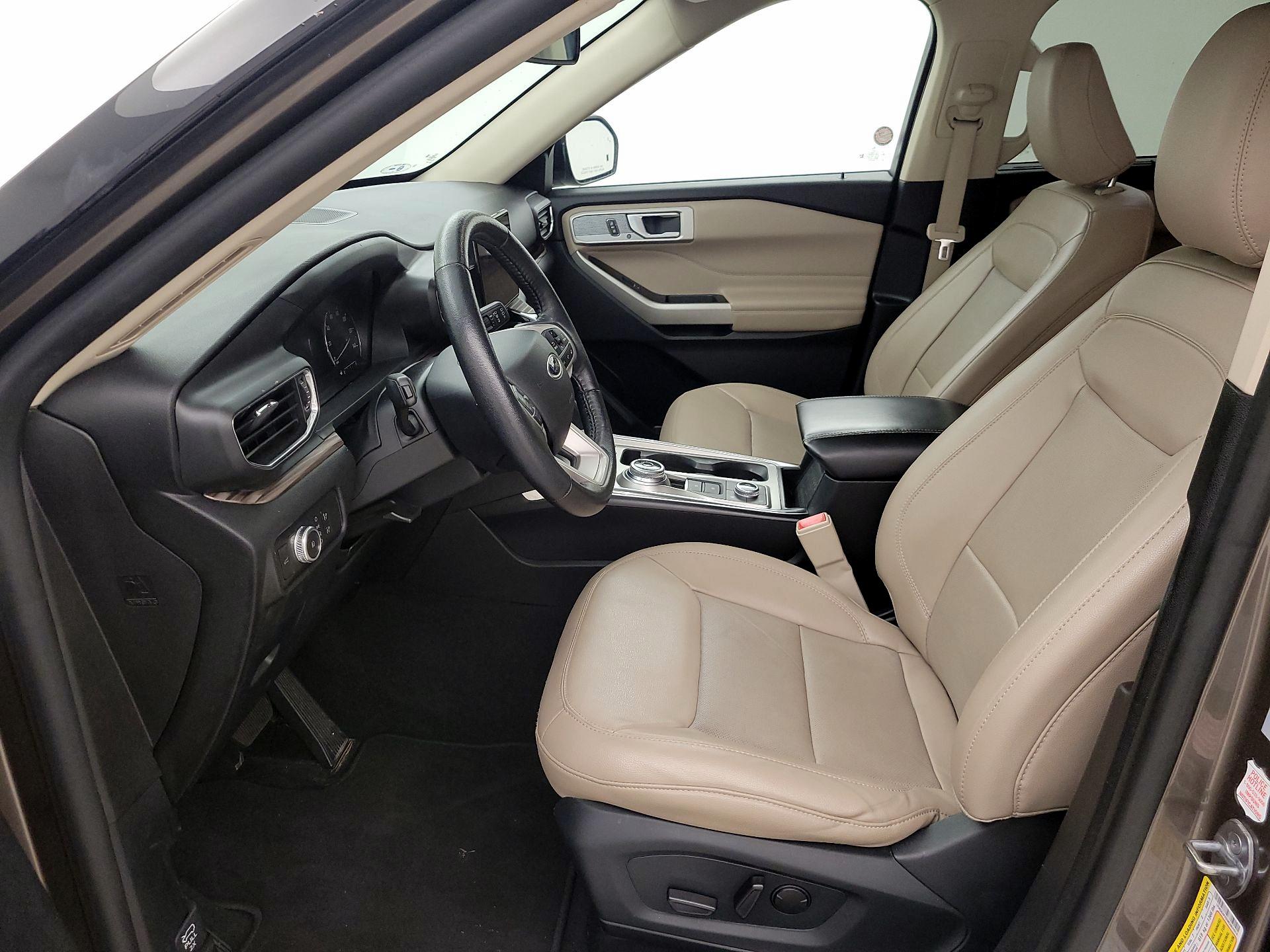 Thumbnail: 2021 Ford Explorer - 11