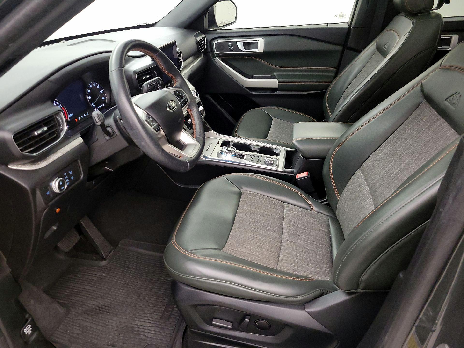 Thumbnail: 2022 Ford Explorer - 11