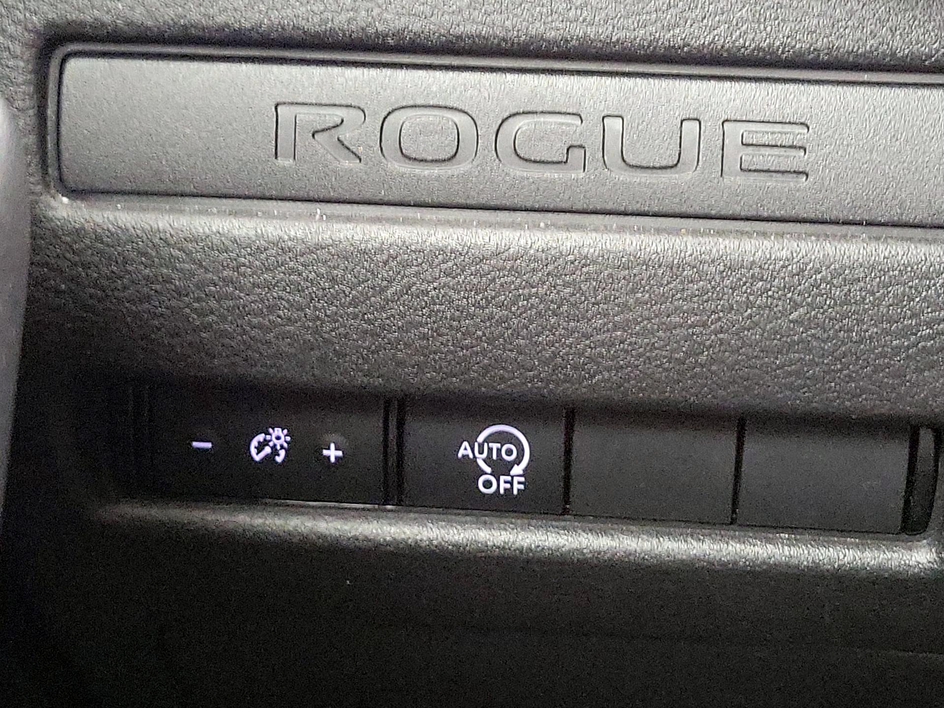 Thumbnail: 2023 Nissan Rogue - 13