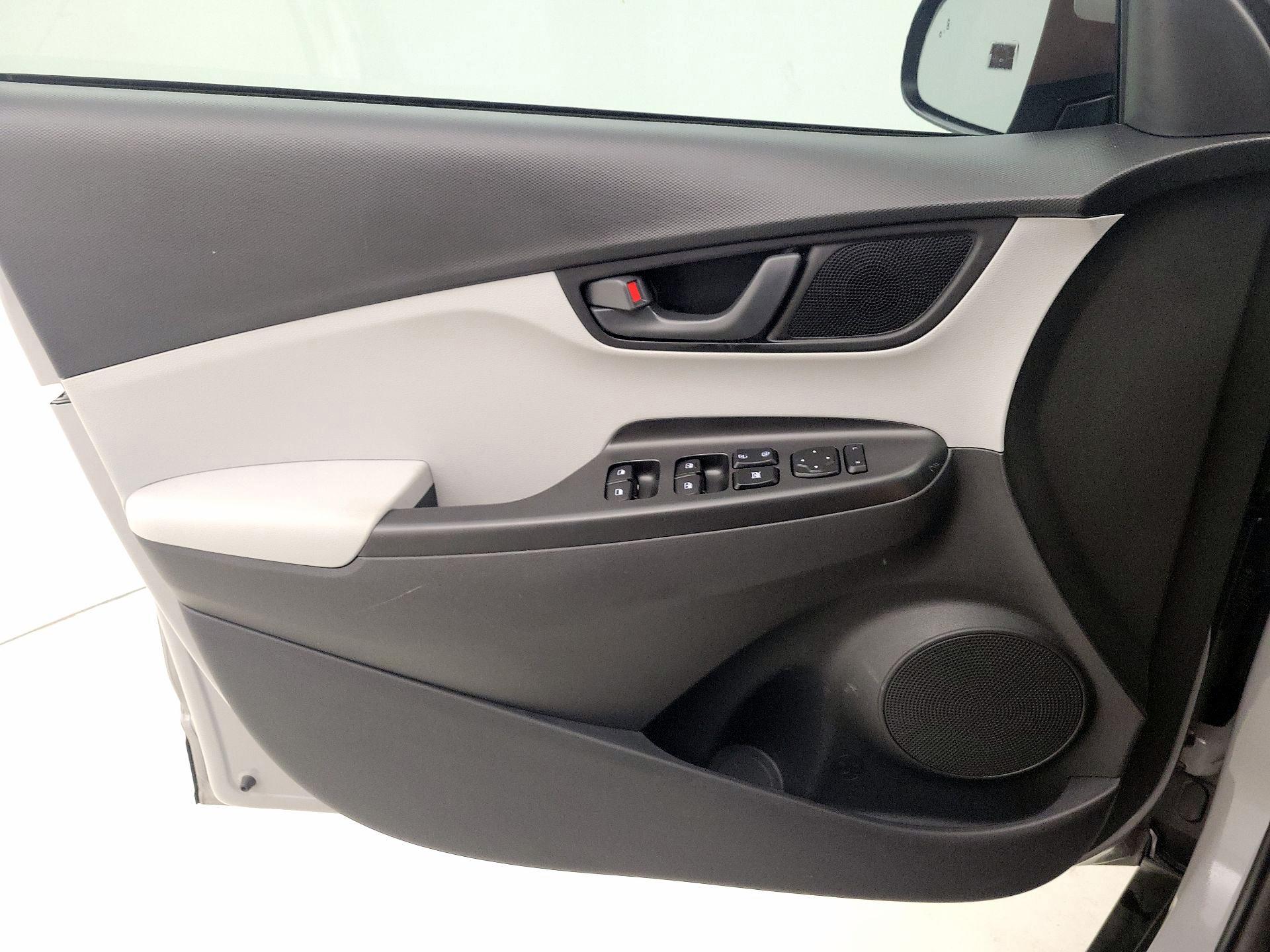 Thumbnail: 2023 Hyundai Kona - 12