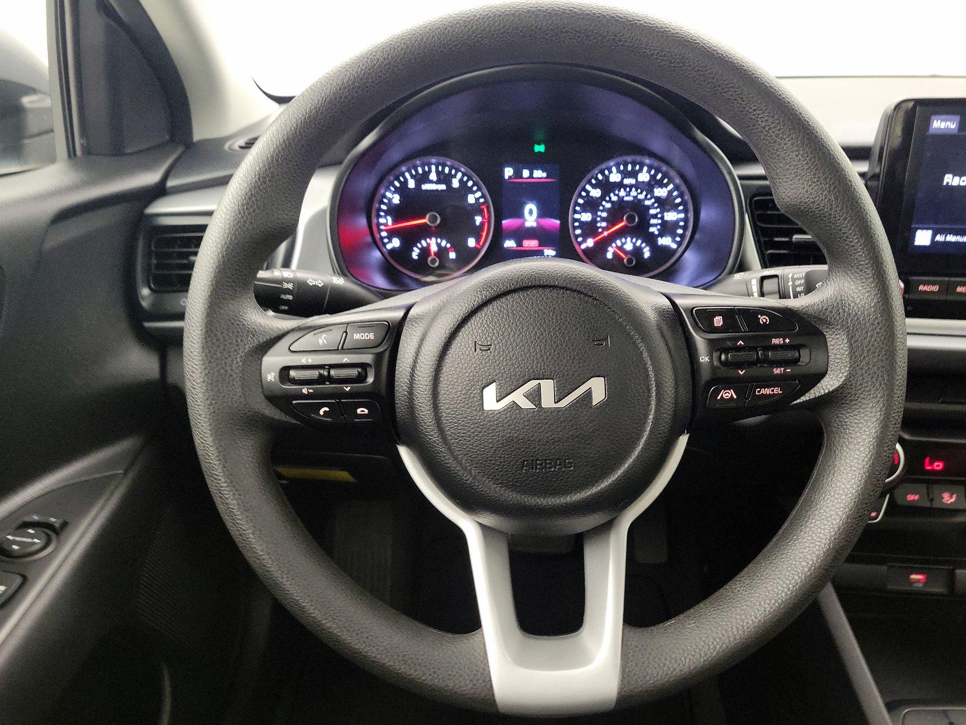 Thumbnail: 2023 Kia Rio - 10