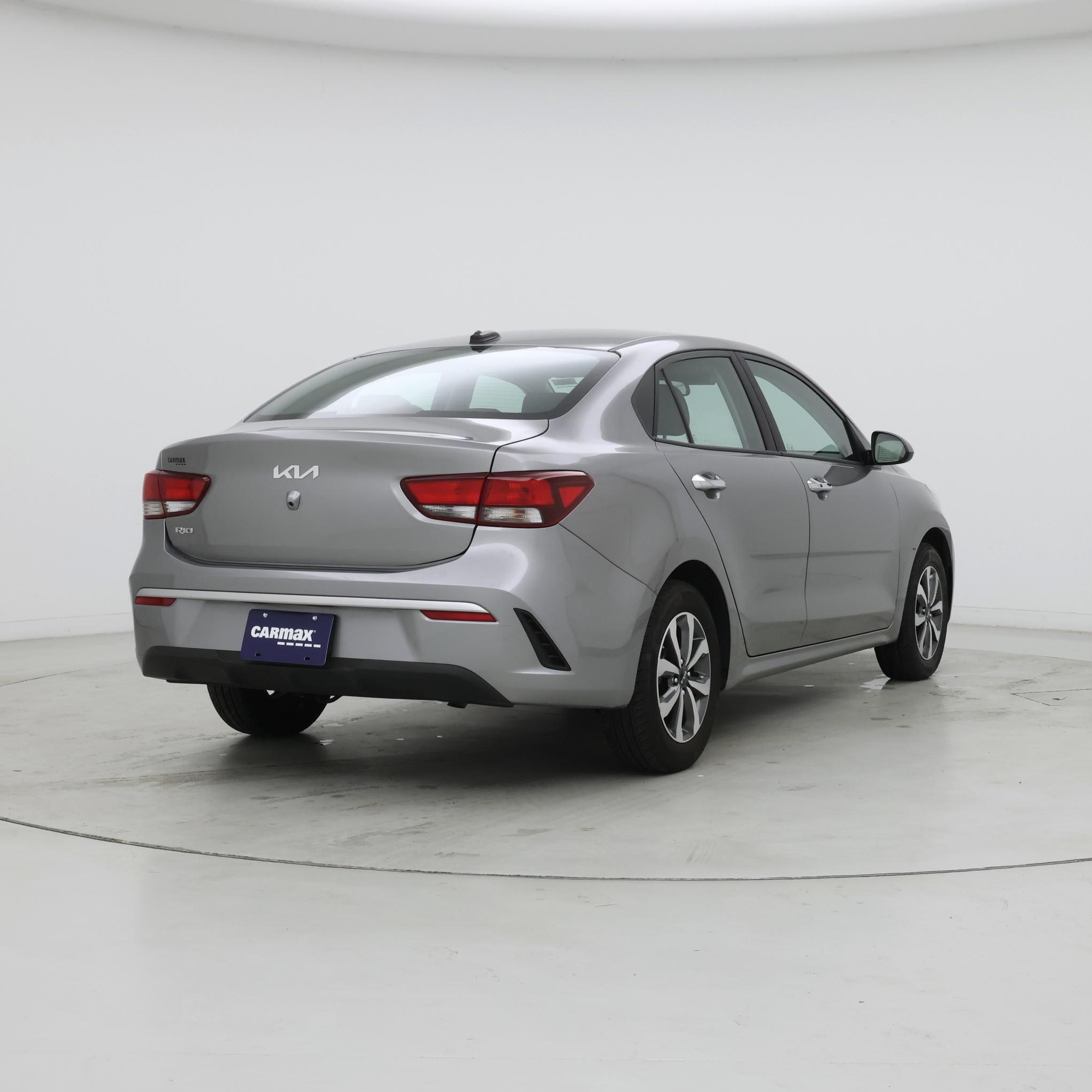 Thumbnail: 2023 Kia Rio - 8