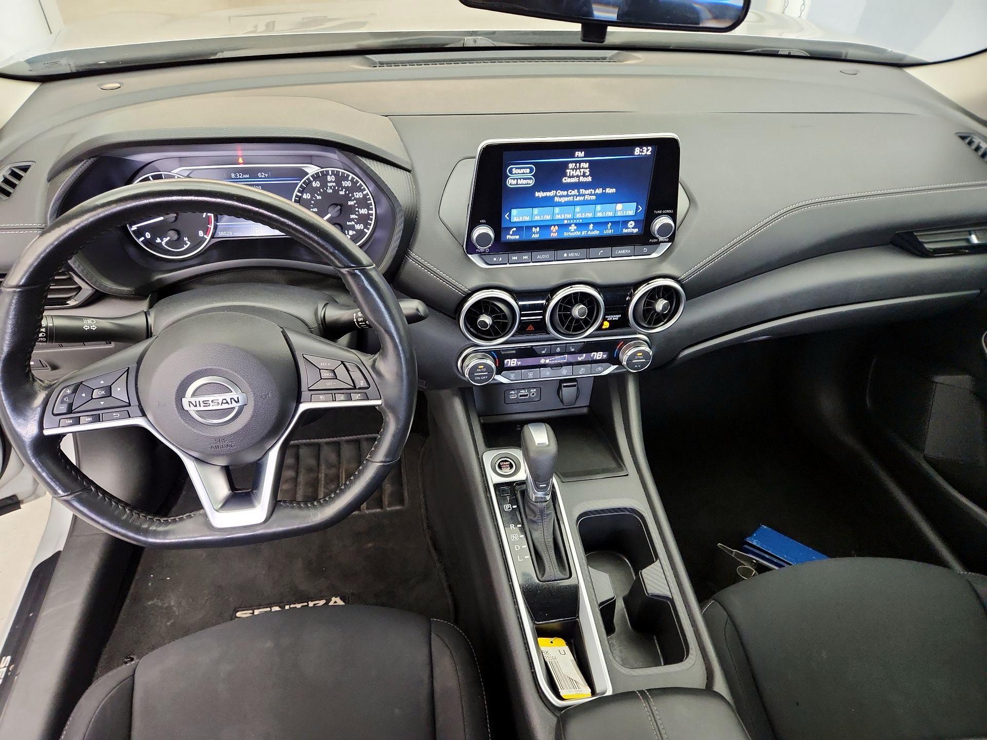 Thumbnail: 2023 Nissan Sentra - 9