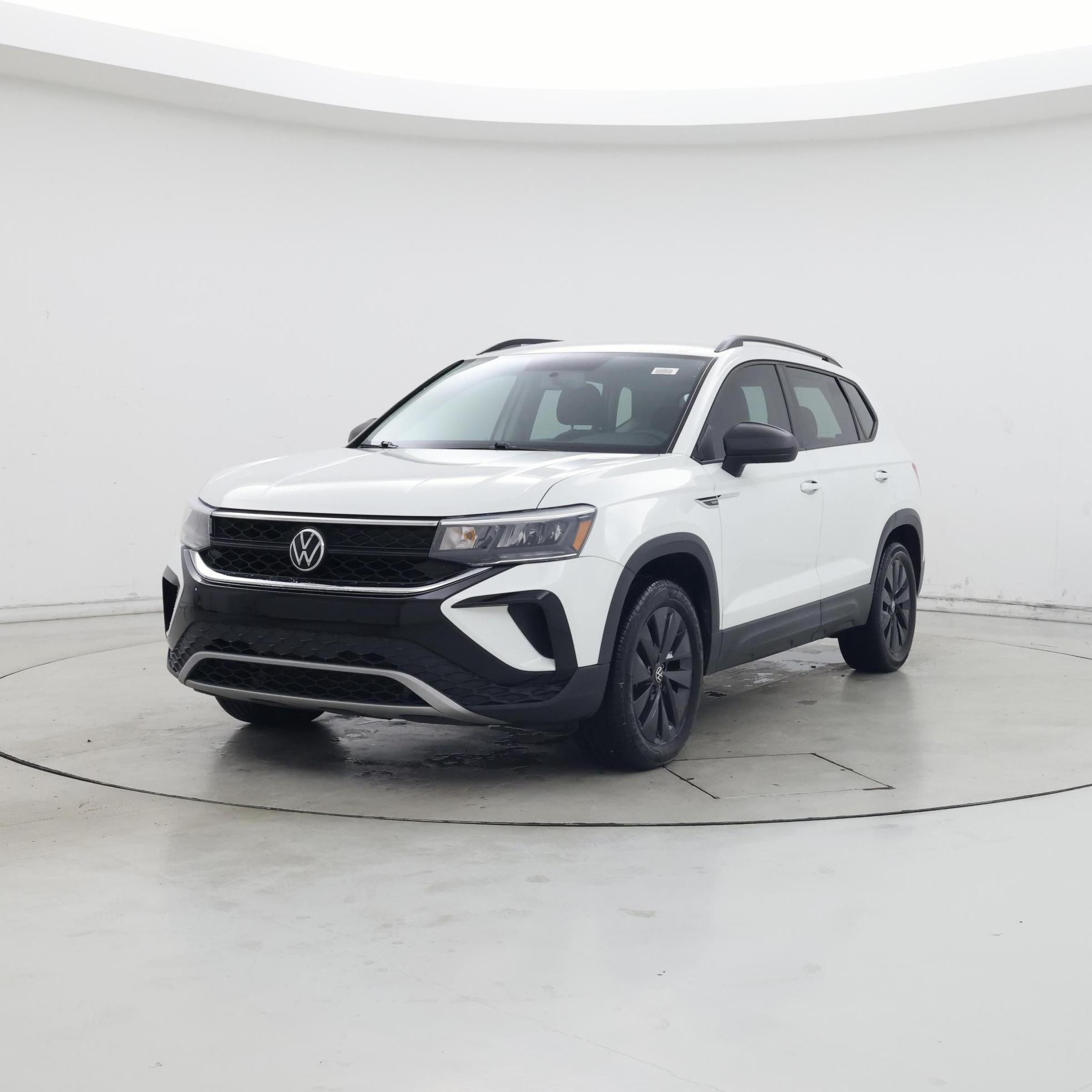 Thumbnail: 2022 Volkswagen Taos - 4